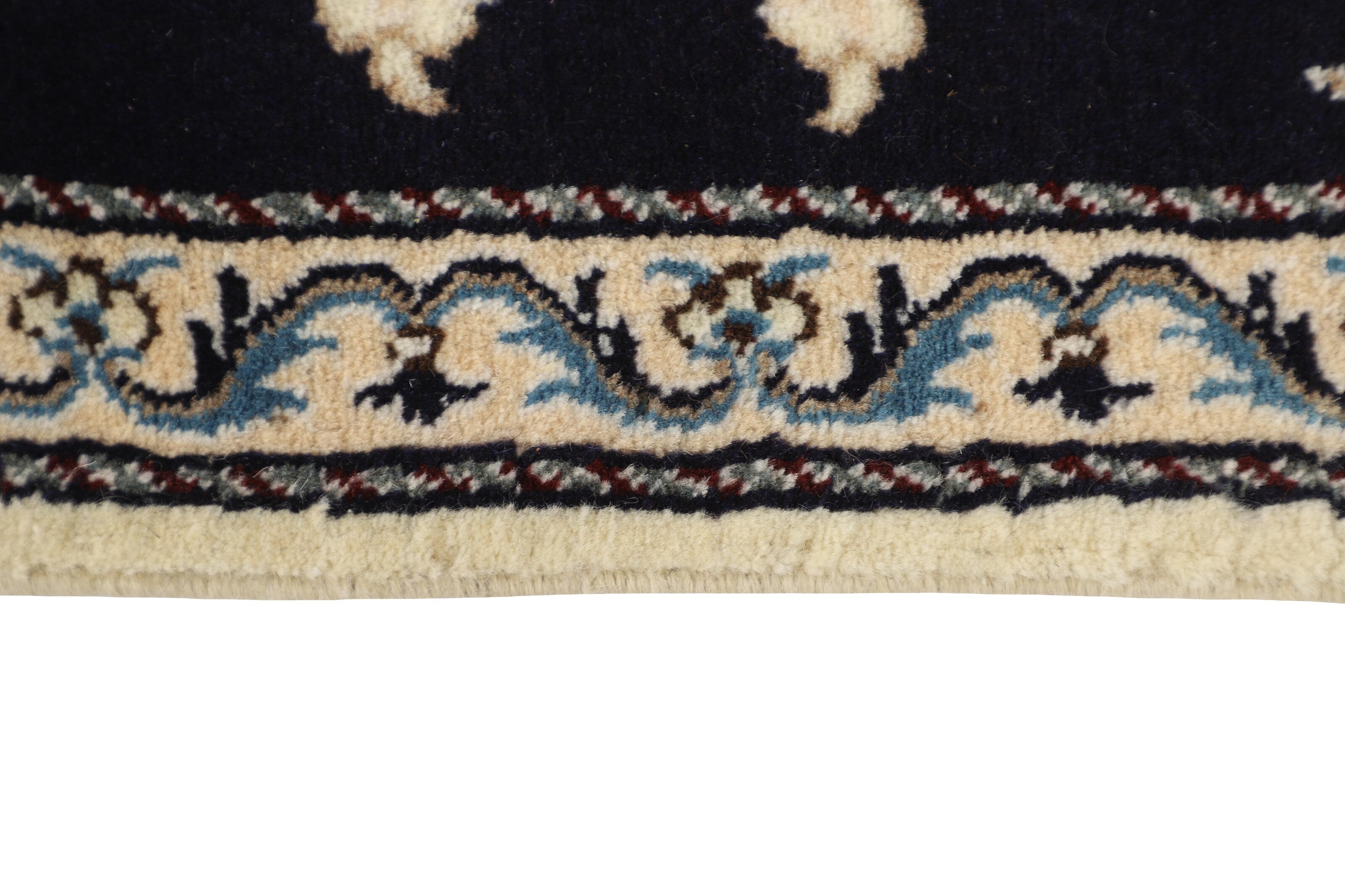 Nain Kashmar Runner 1519903