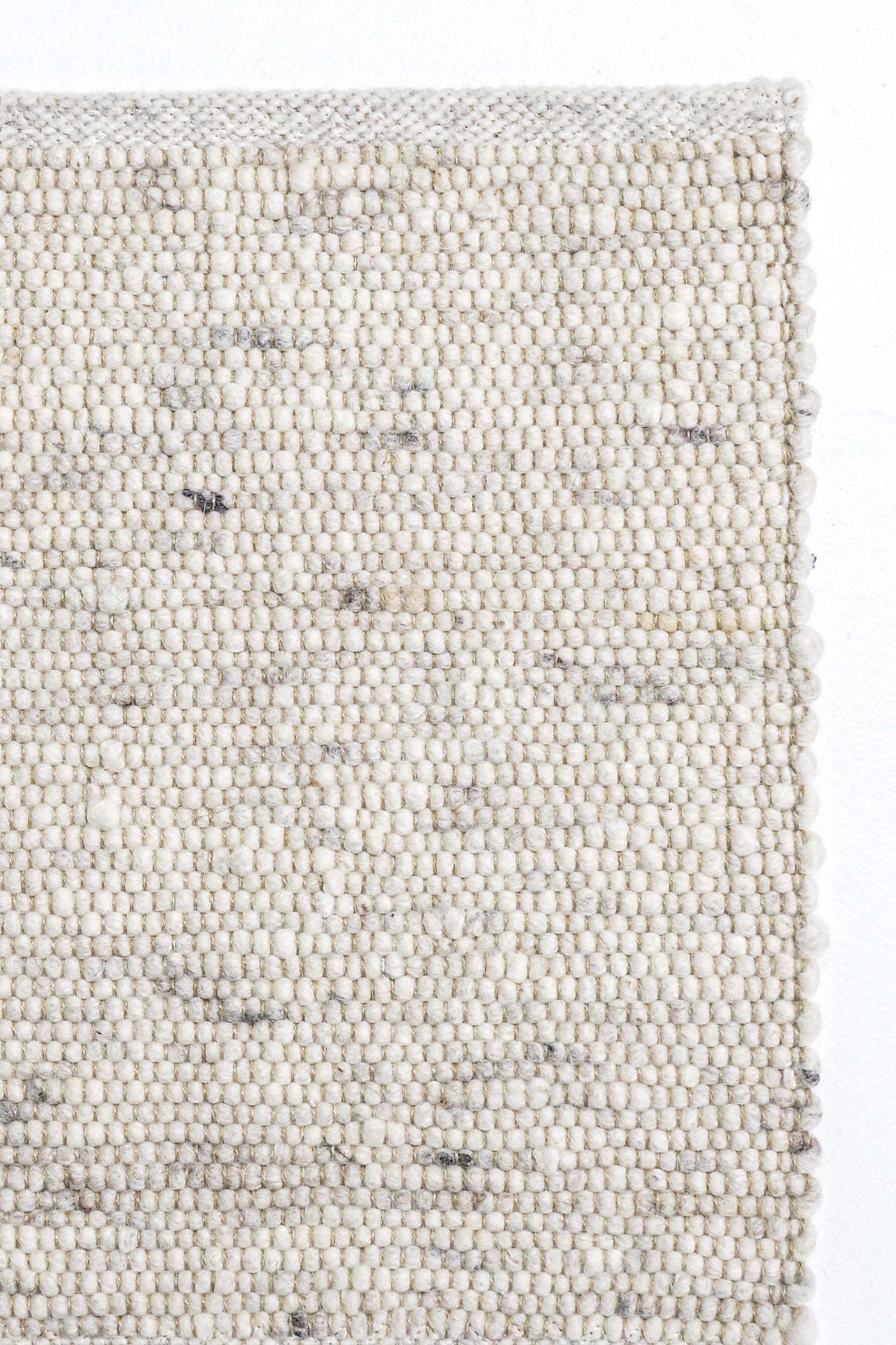 White luxury plain handwoven rug