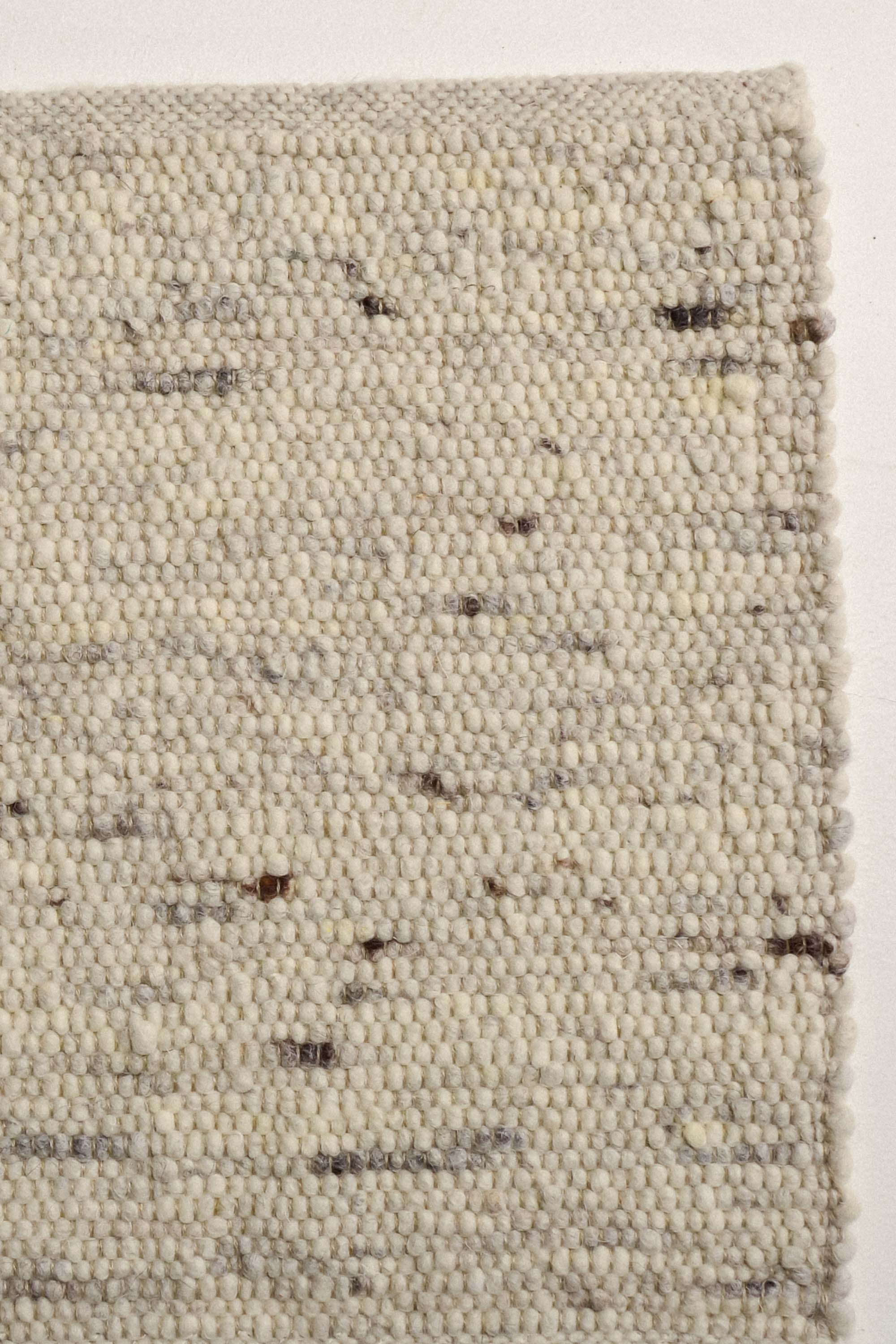 White luxury plain handwoven rug