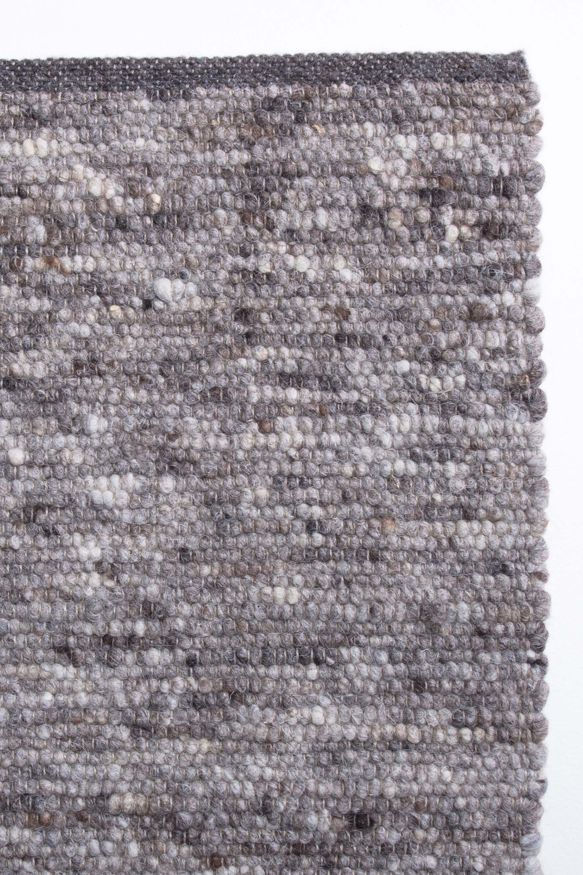 Grey luxury plain handwoven rug