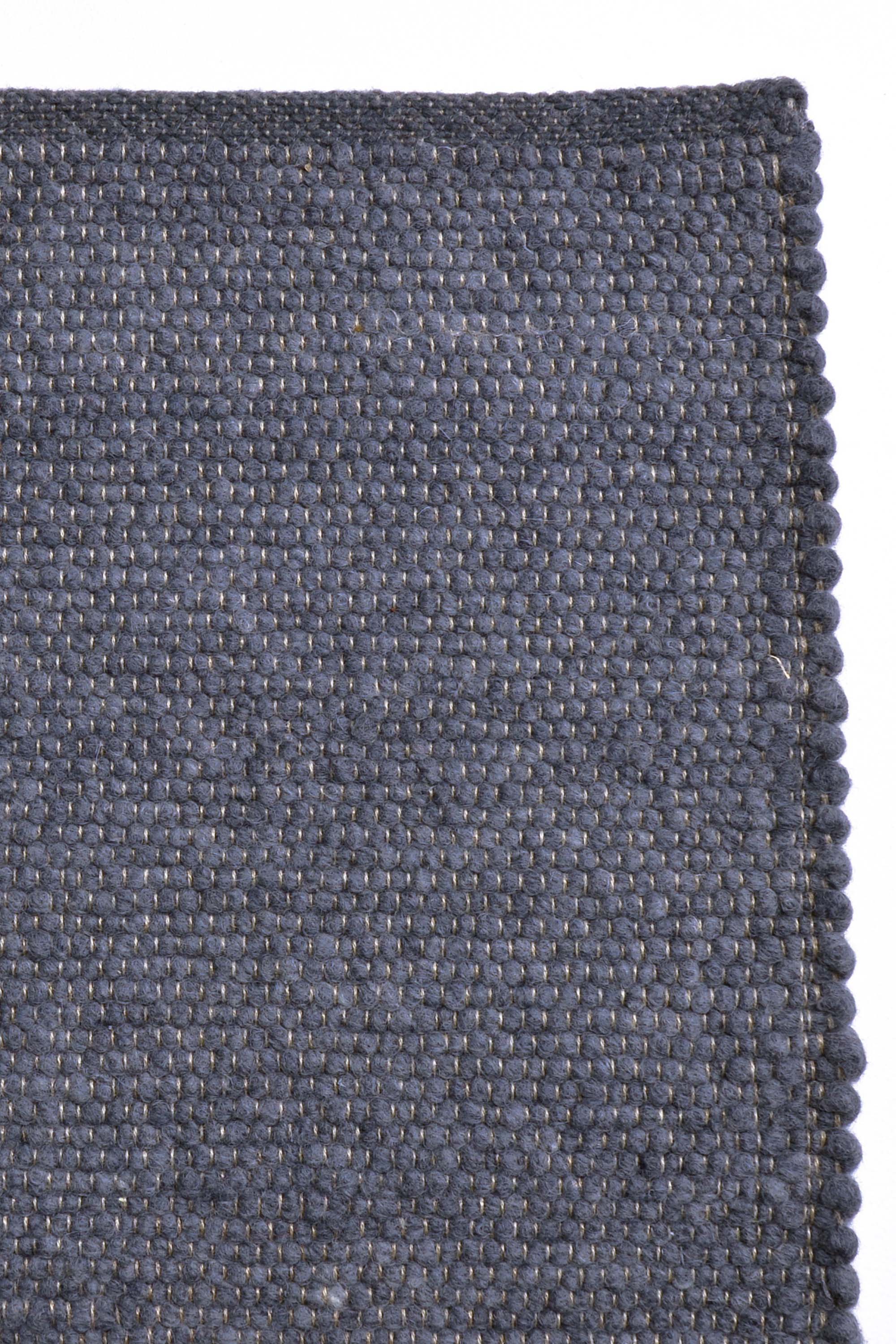 Blue luxury plain handwoven rug