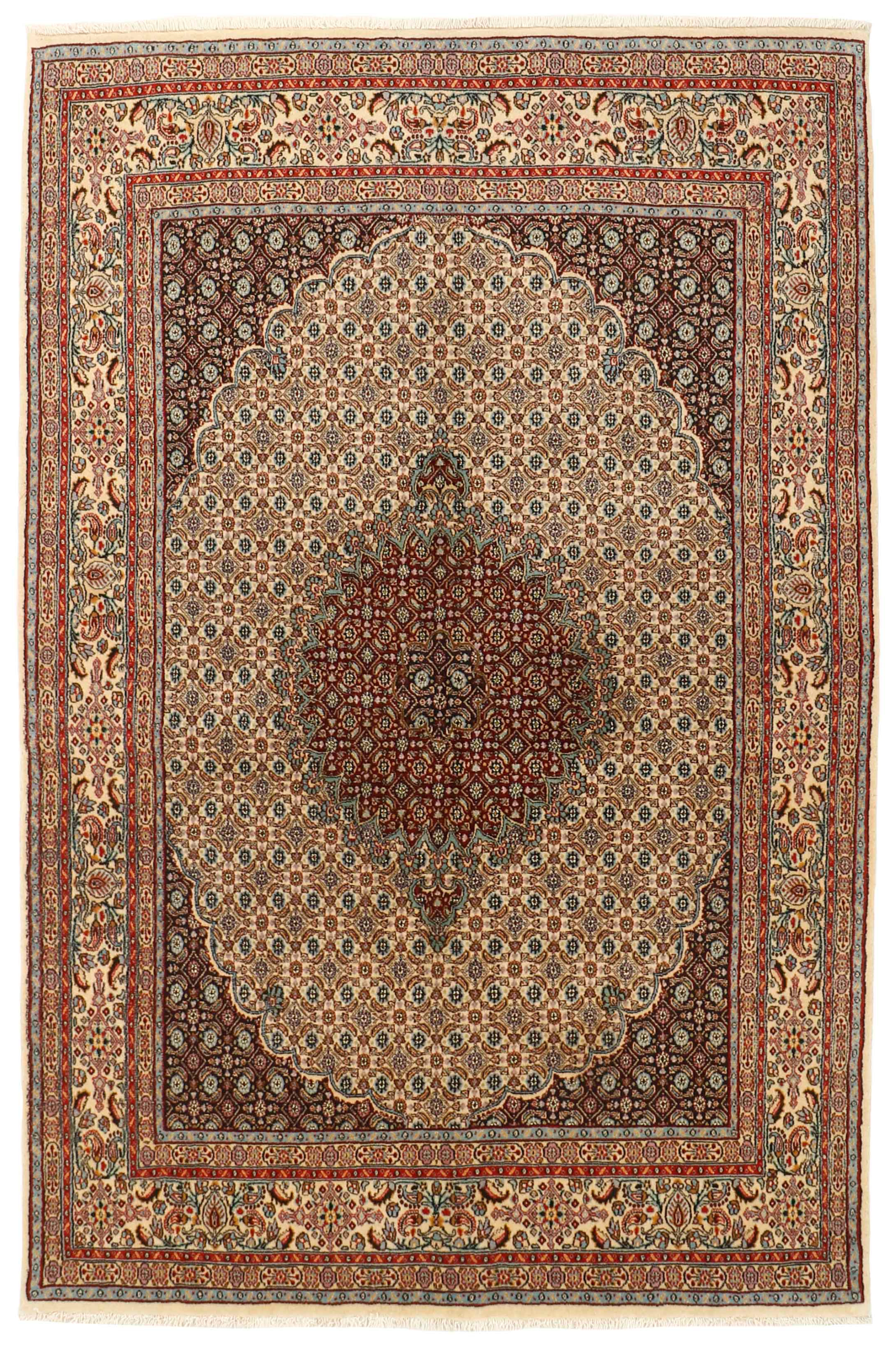 Traditional Bordered Moud Mahi rug with centre medallion