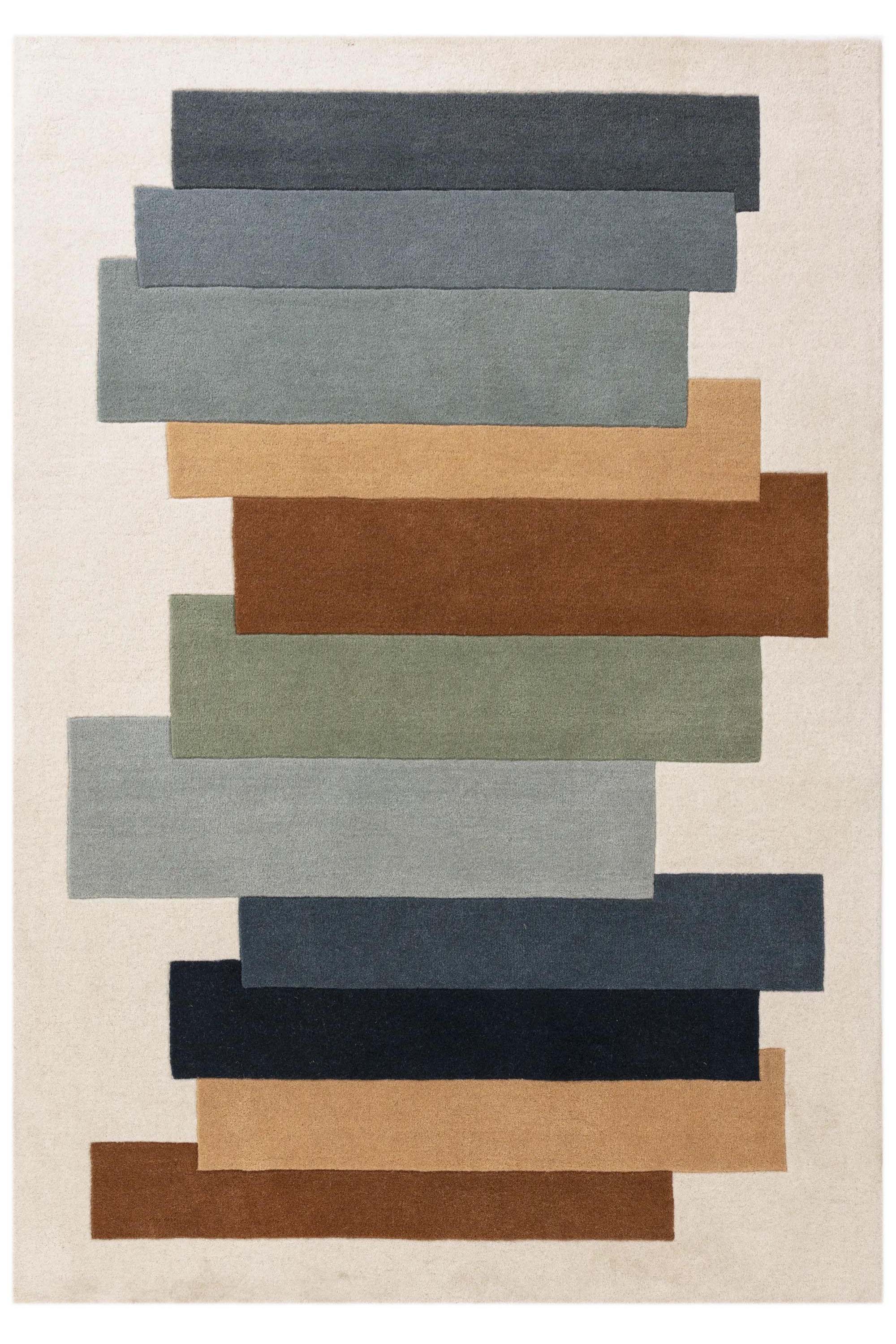 Geometric wool rug featuring a multicolour pattern