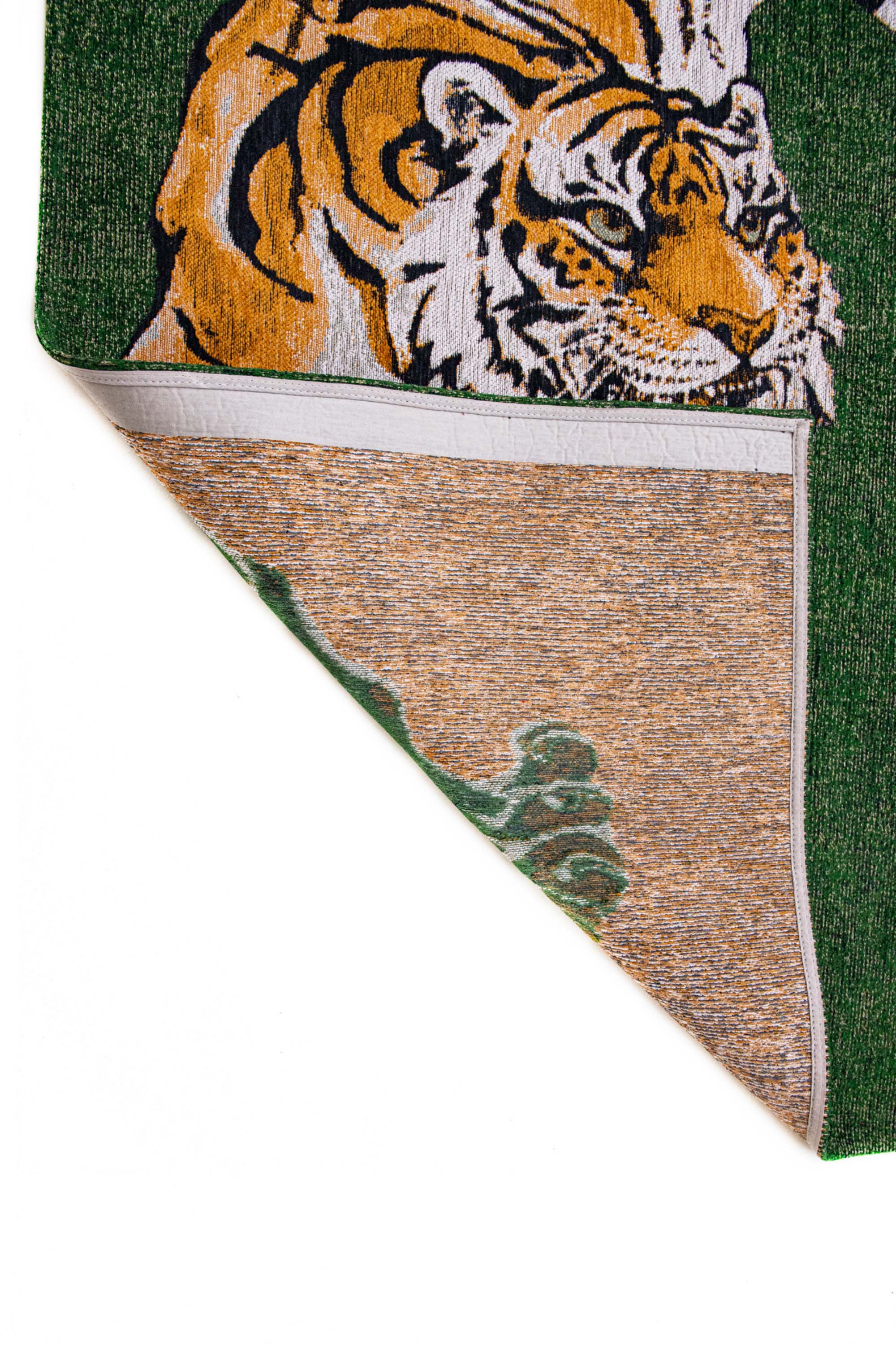 Modern green rug with detailed tiger print
