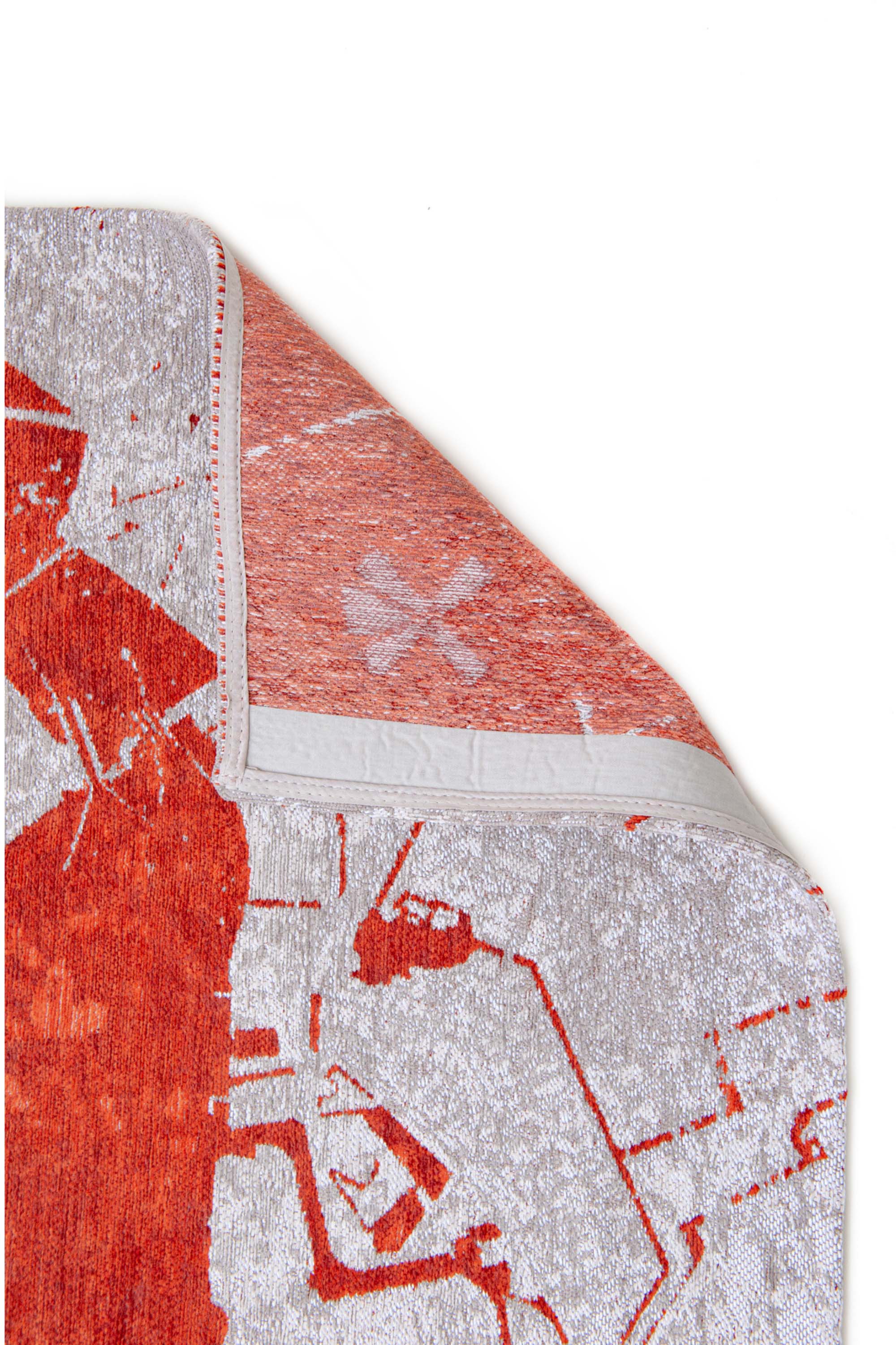 Orange and grey abstract rug with a pattern inspired by the map of Amsterdamn