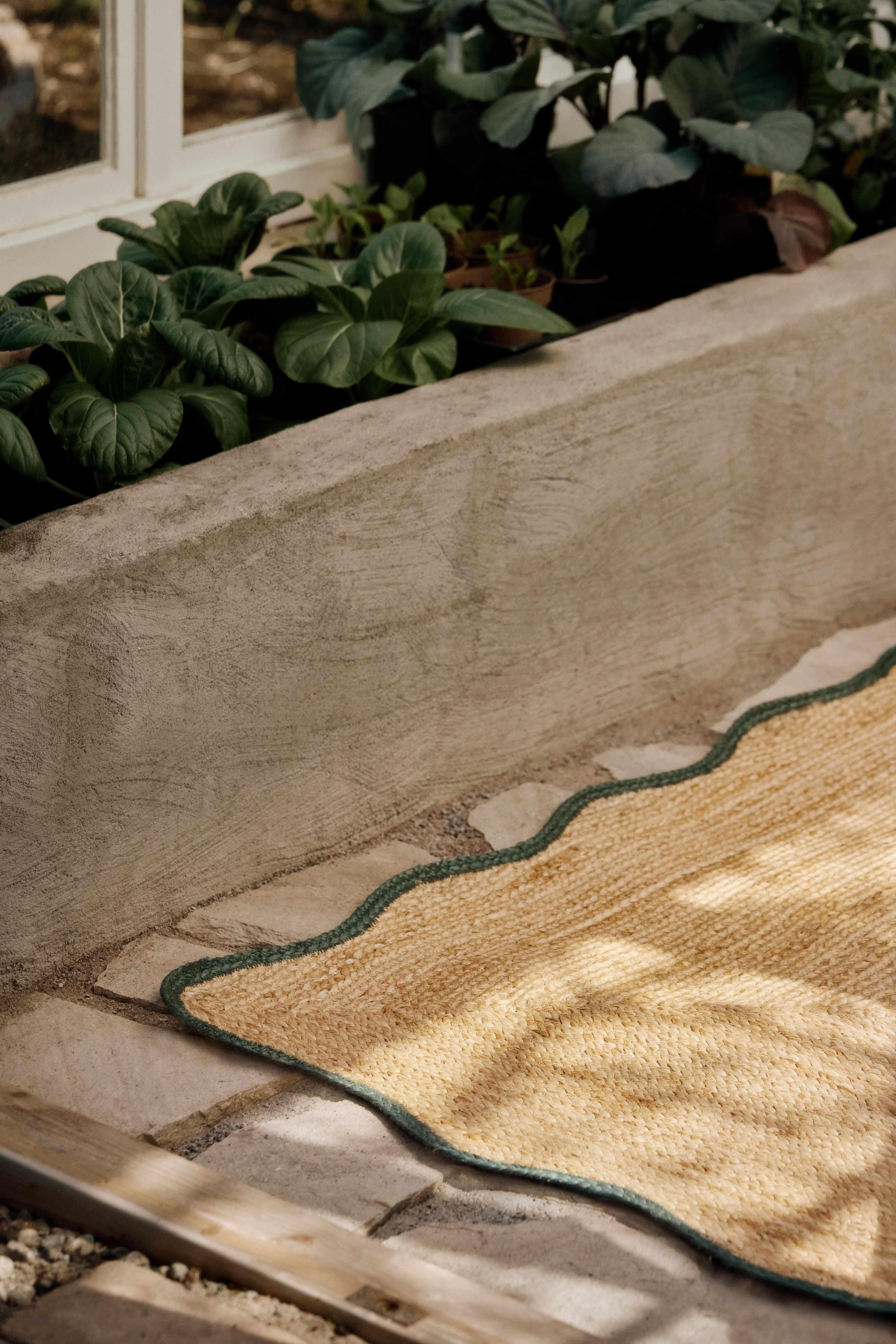 Scallop Jute Dark