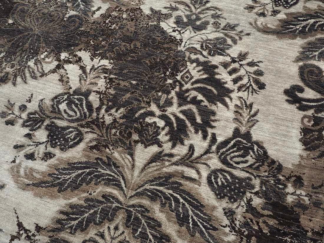 Authentic oriental rug with a damask pattern in beige and brown