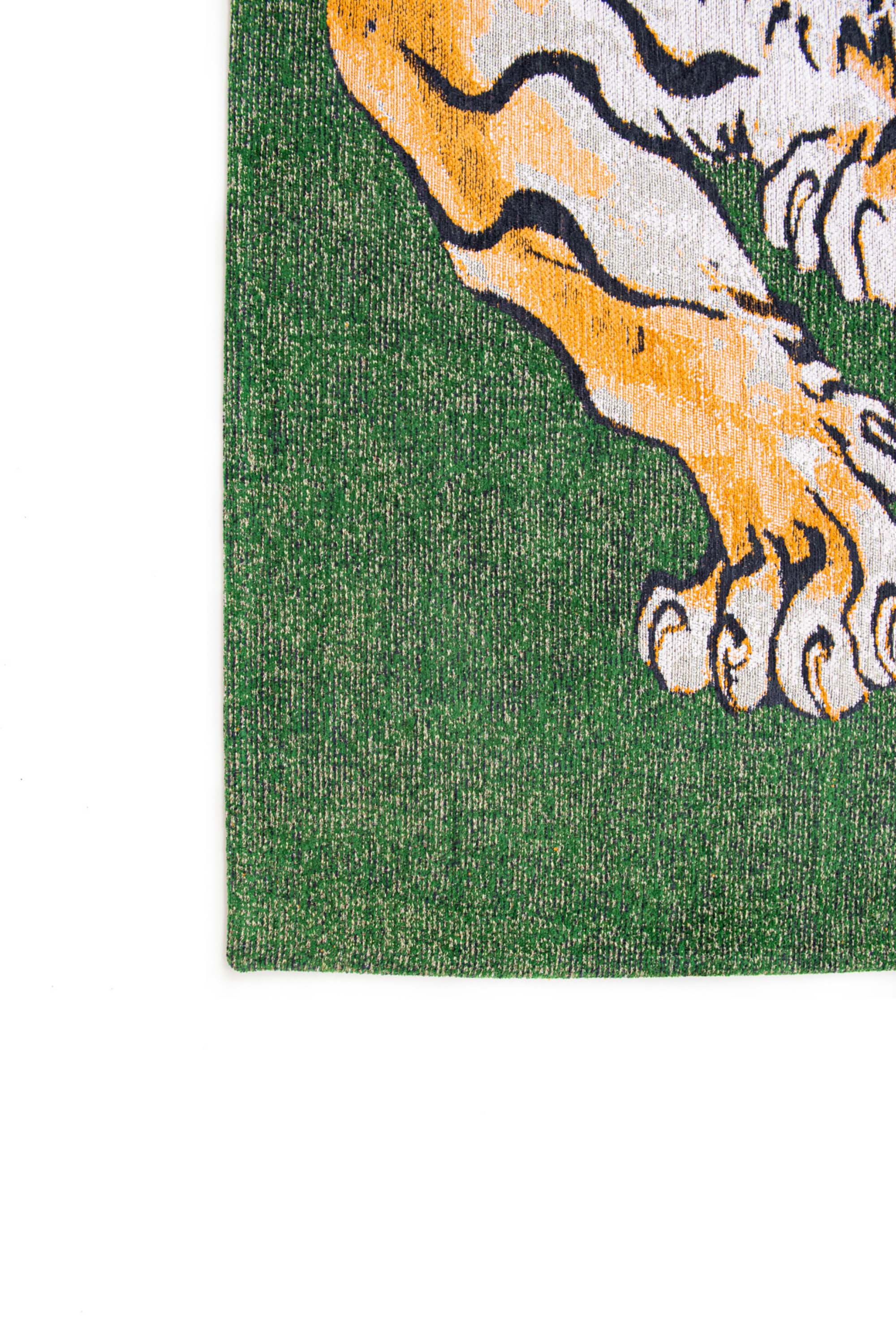 Modern green rug with detailed tiger print