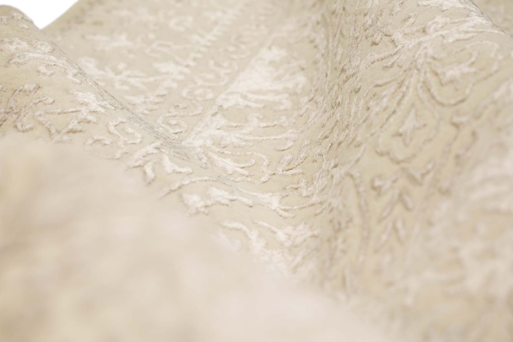 Classic Cream Taupe
