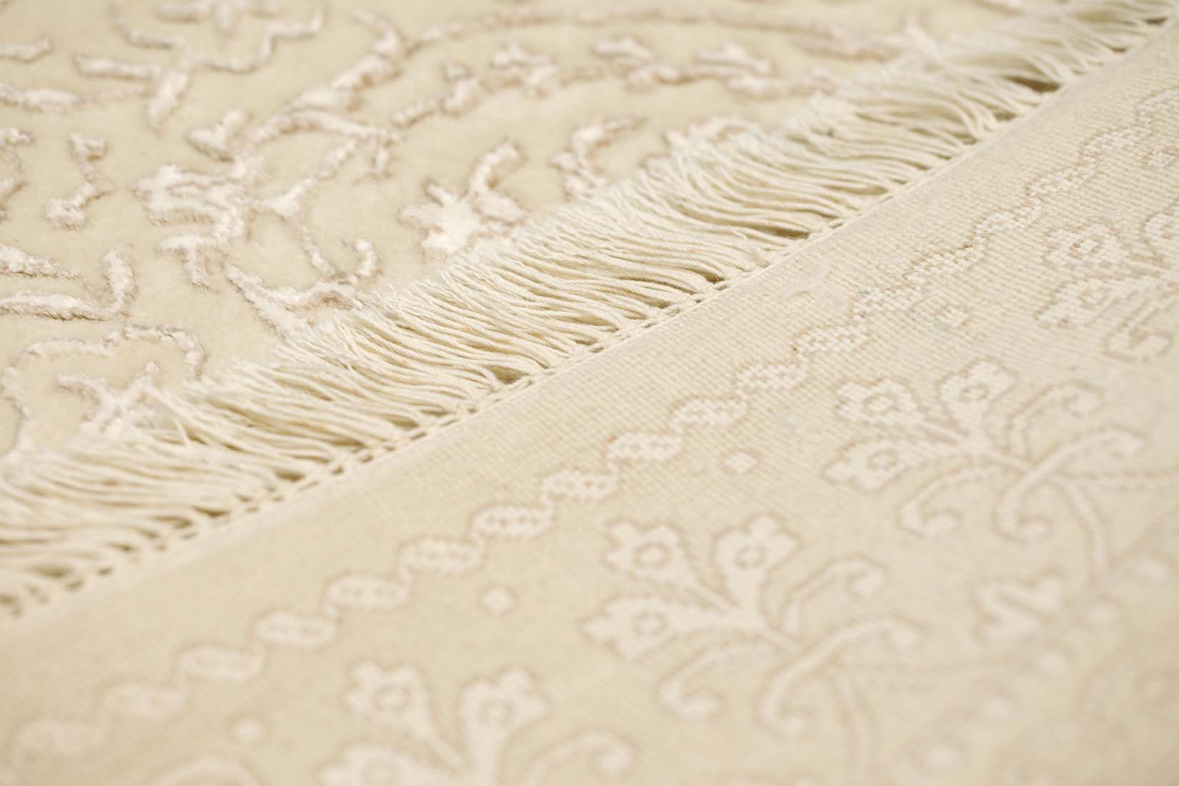Classic Cream Taupe