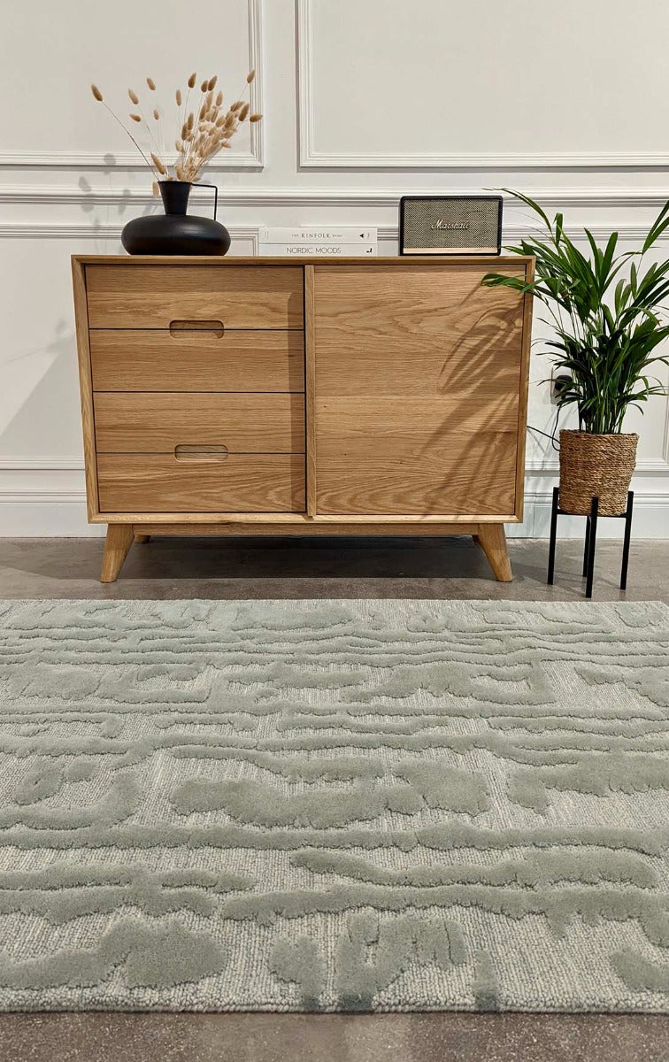 Florence Broadhurst Waterwave Stripe Pearl