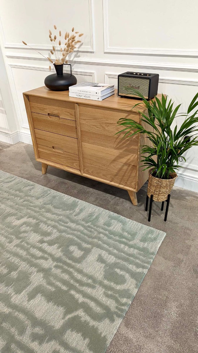 Florence Broadhurst Waterwave Stripe Pearl