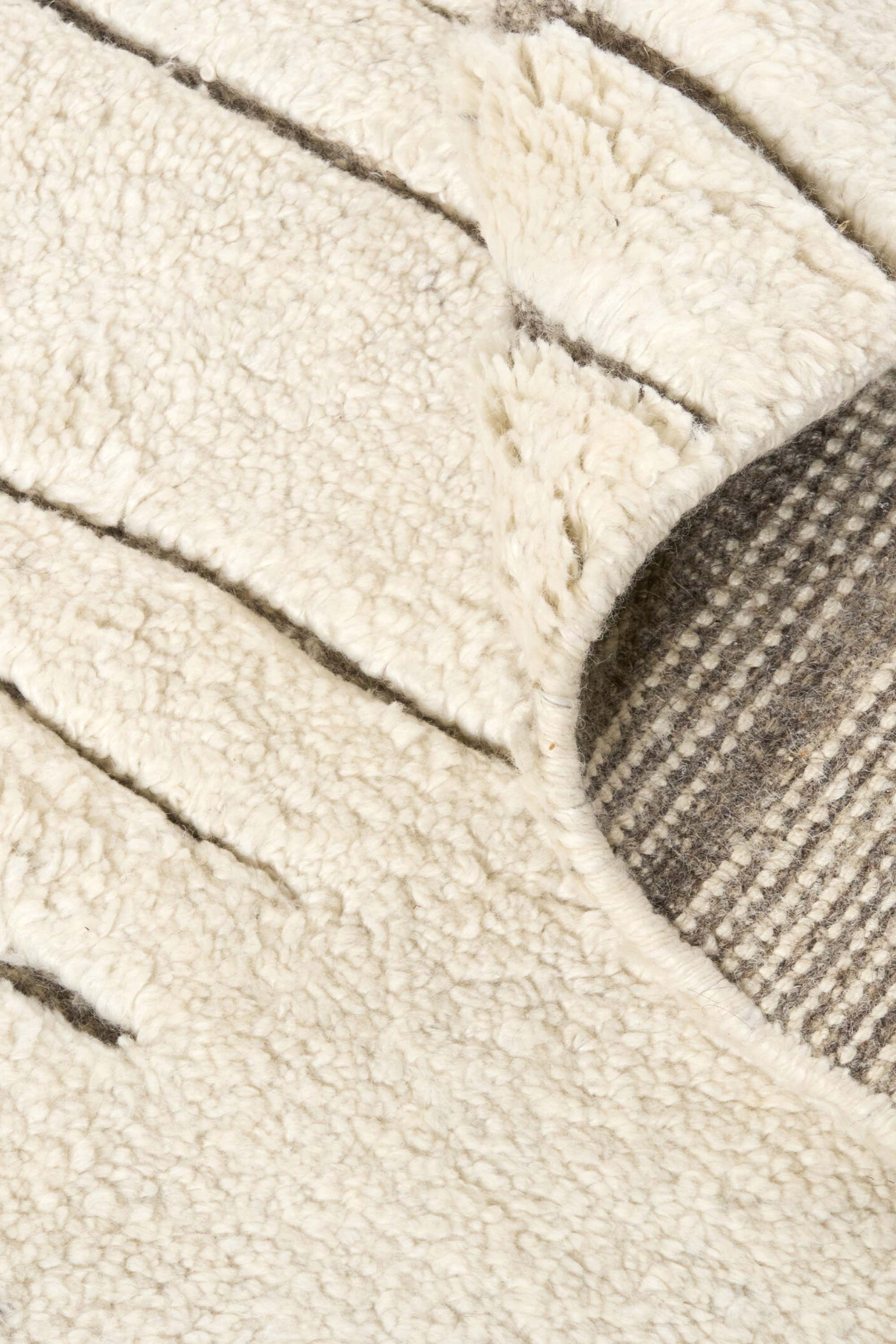 Minimal cream luxury Moroccan style rug