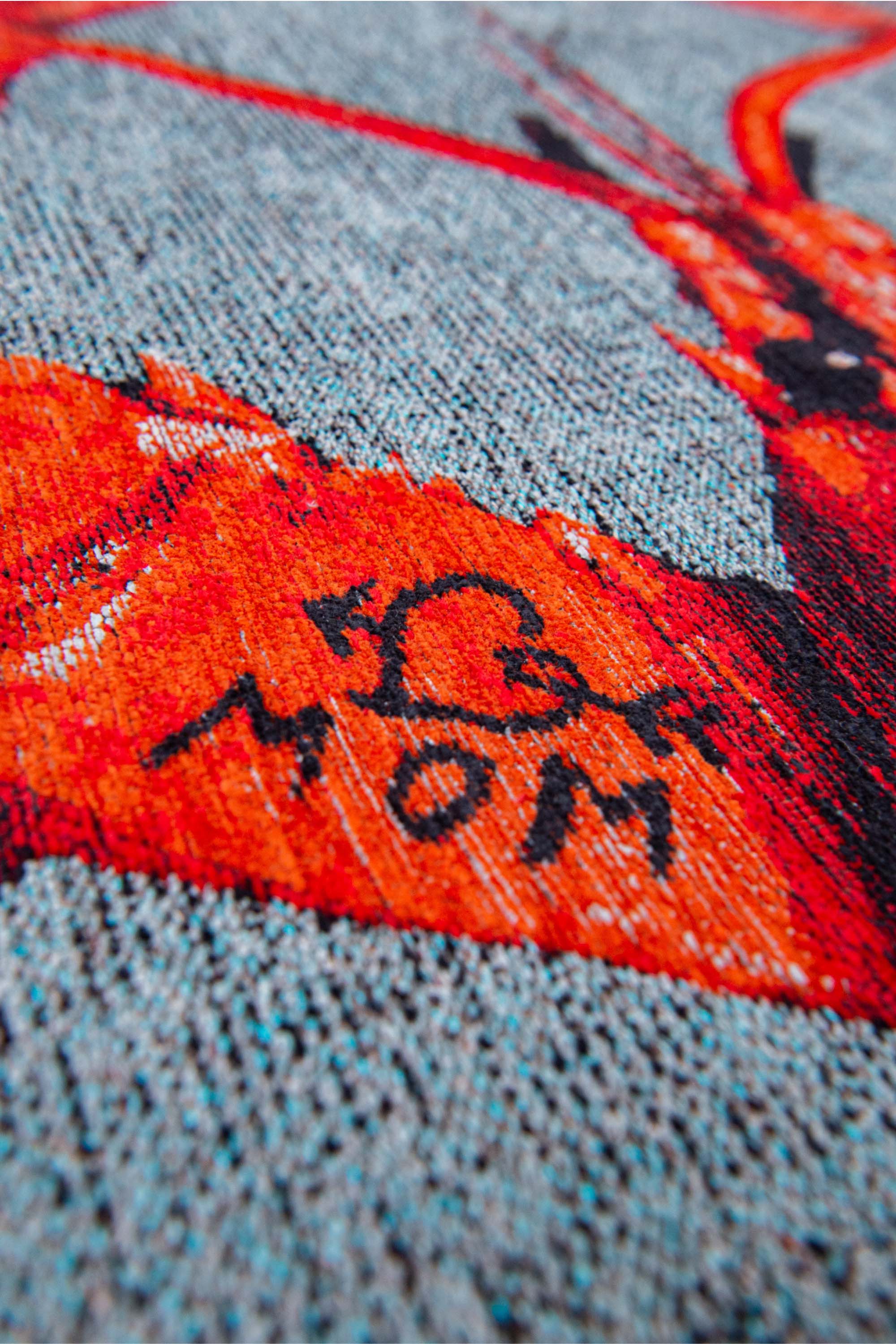 Modern blue circle rug with detailed lobster print