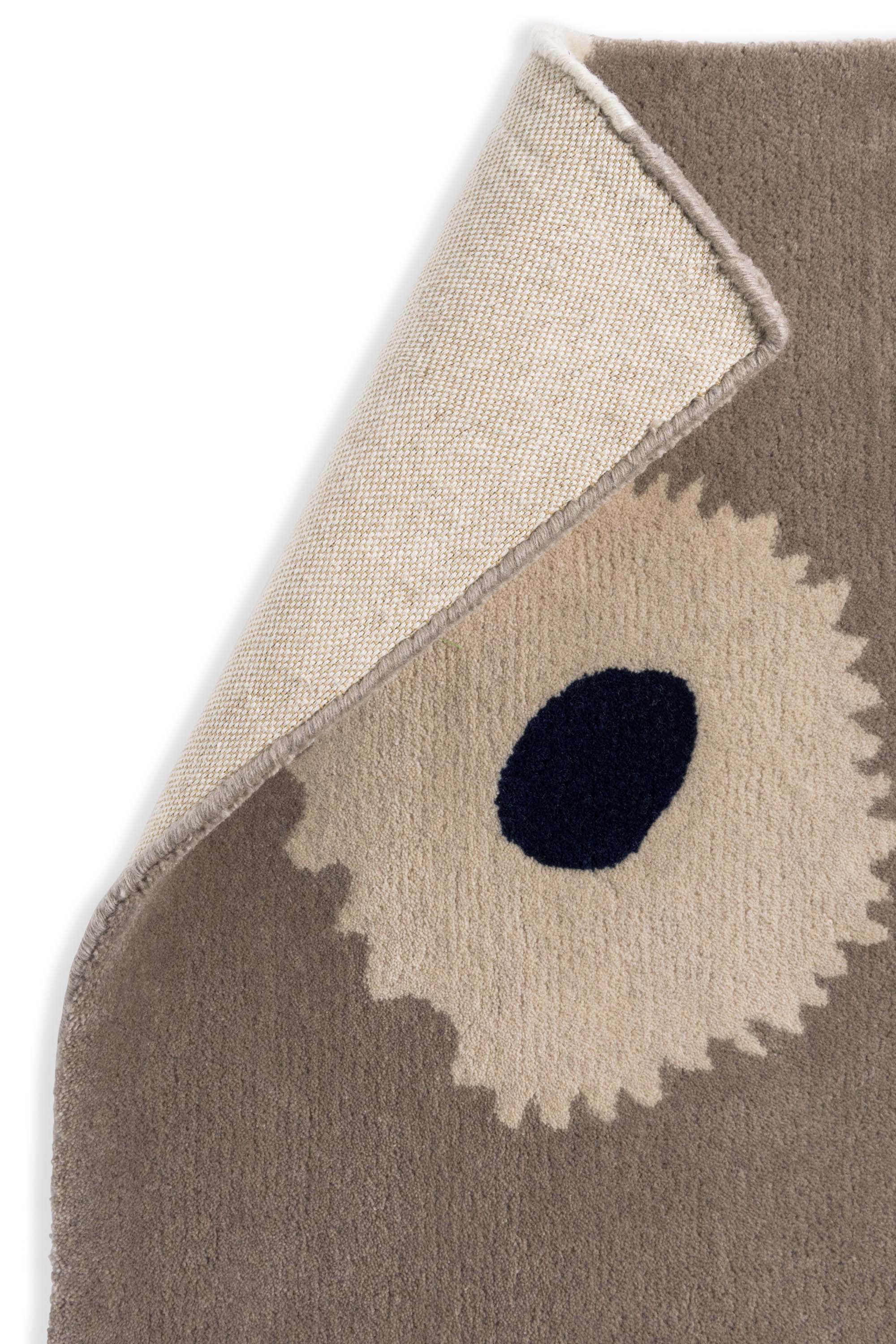 Grey patterned floral rug