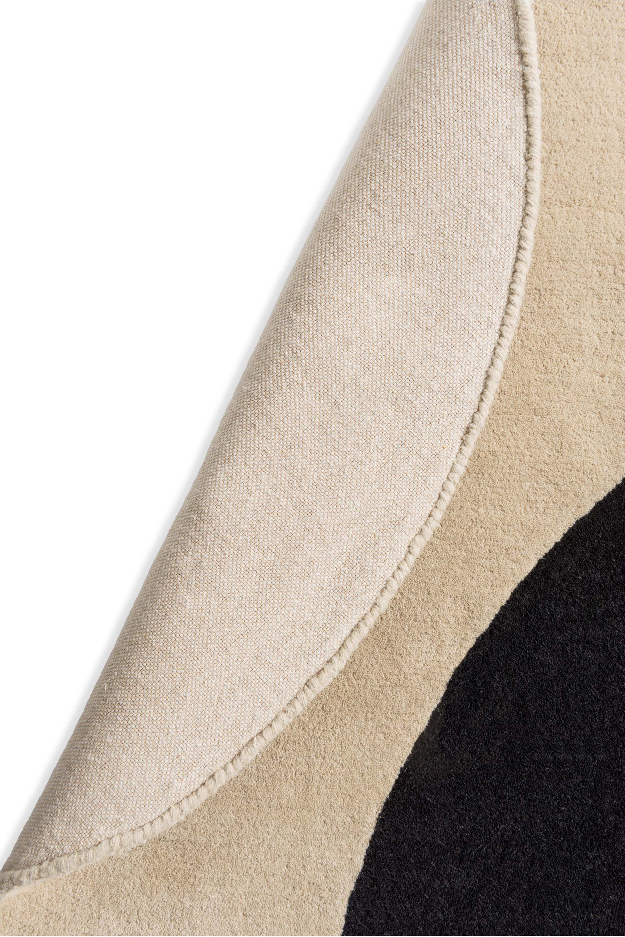 Cream flower shaped rug