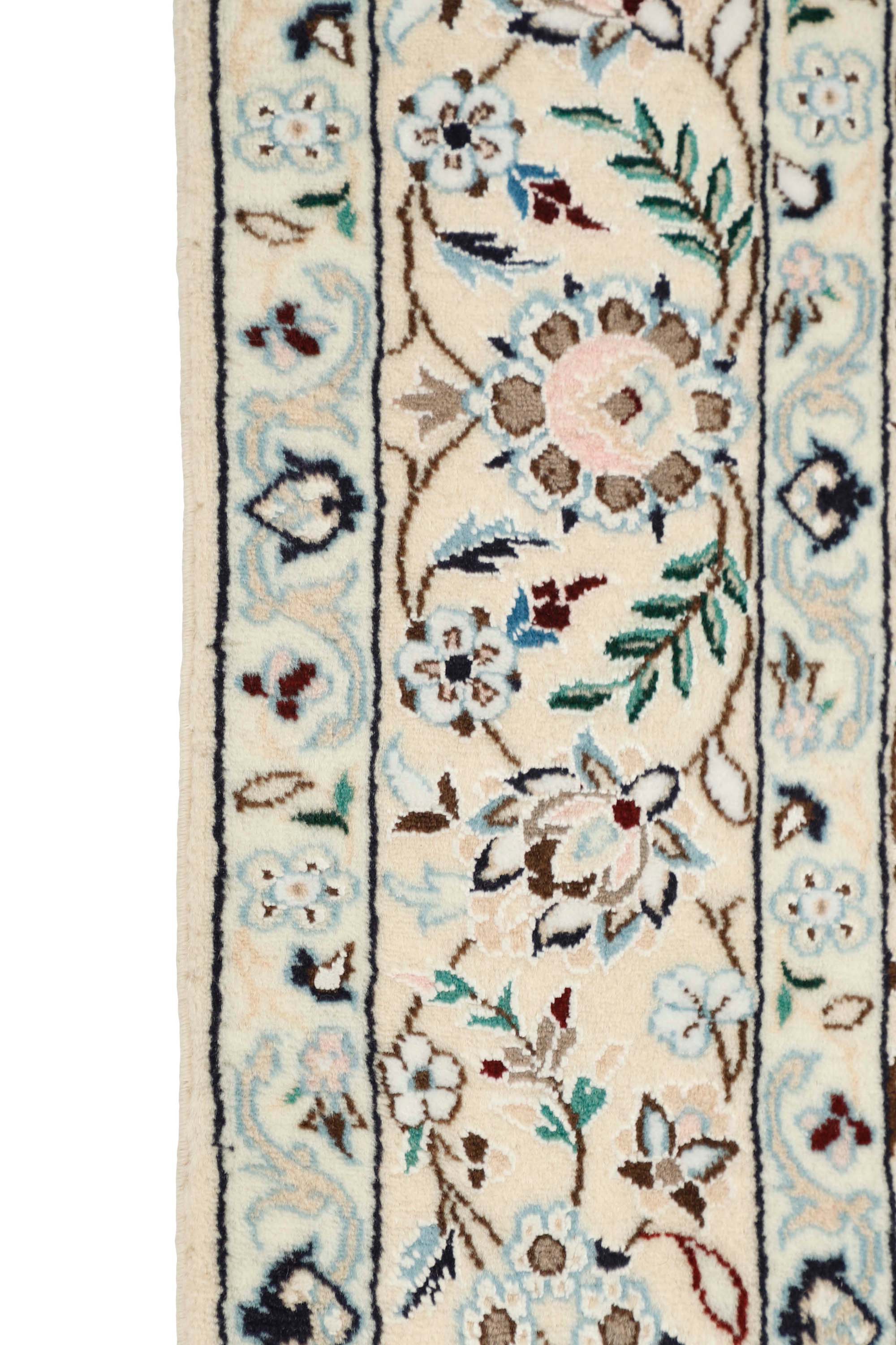 Cream Nain Persian rug with blue and red floral pattern
