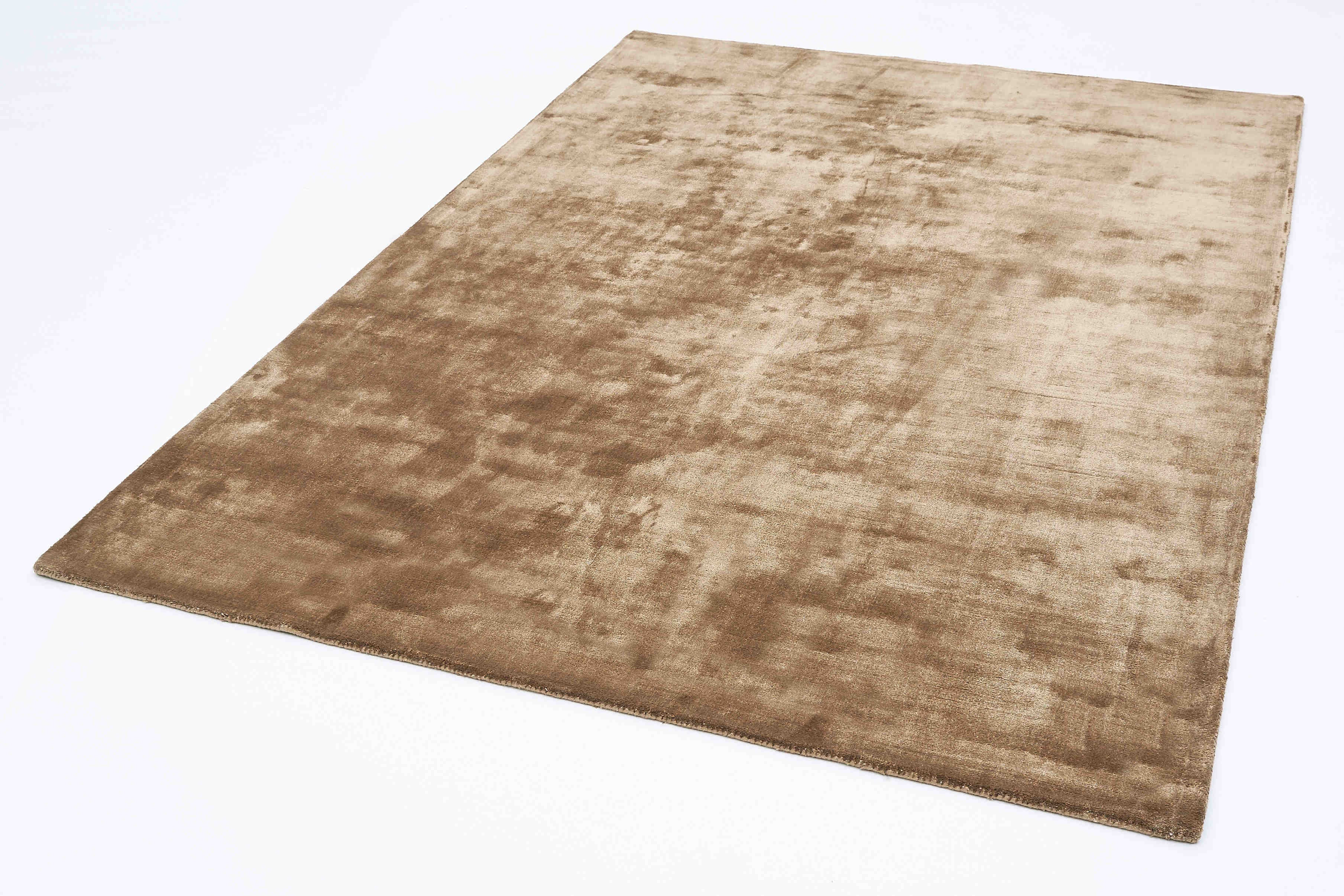 Katherine Carnaby Chrome Rug Tan