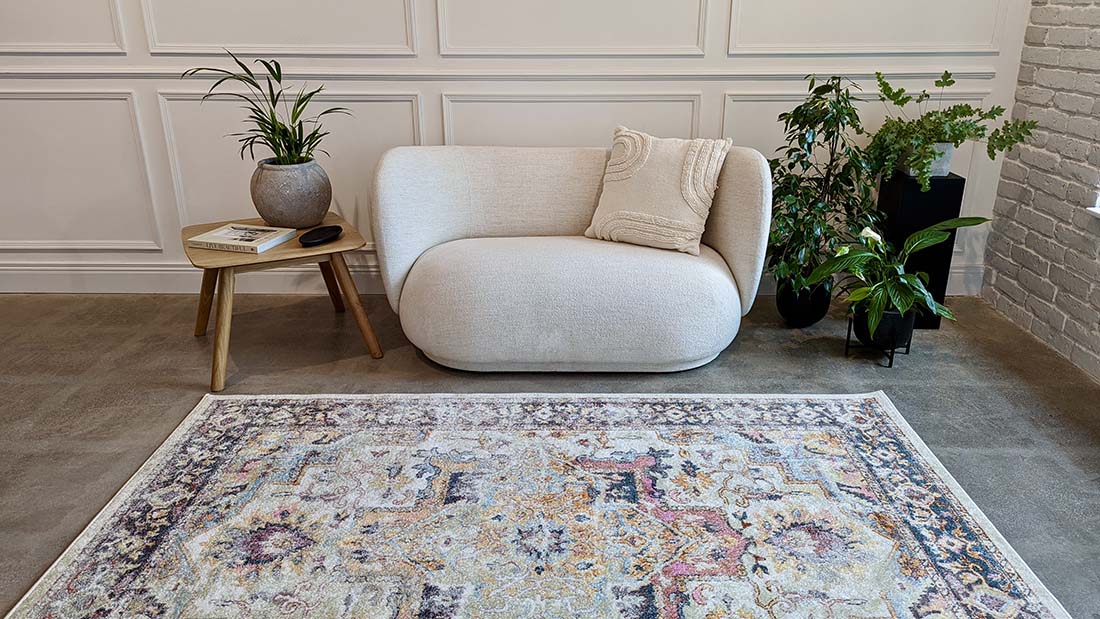 Flores Kira Classic Persian Medallion Rug FR04