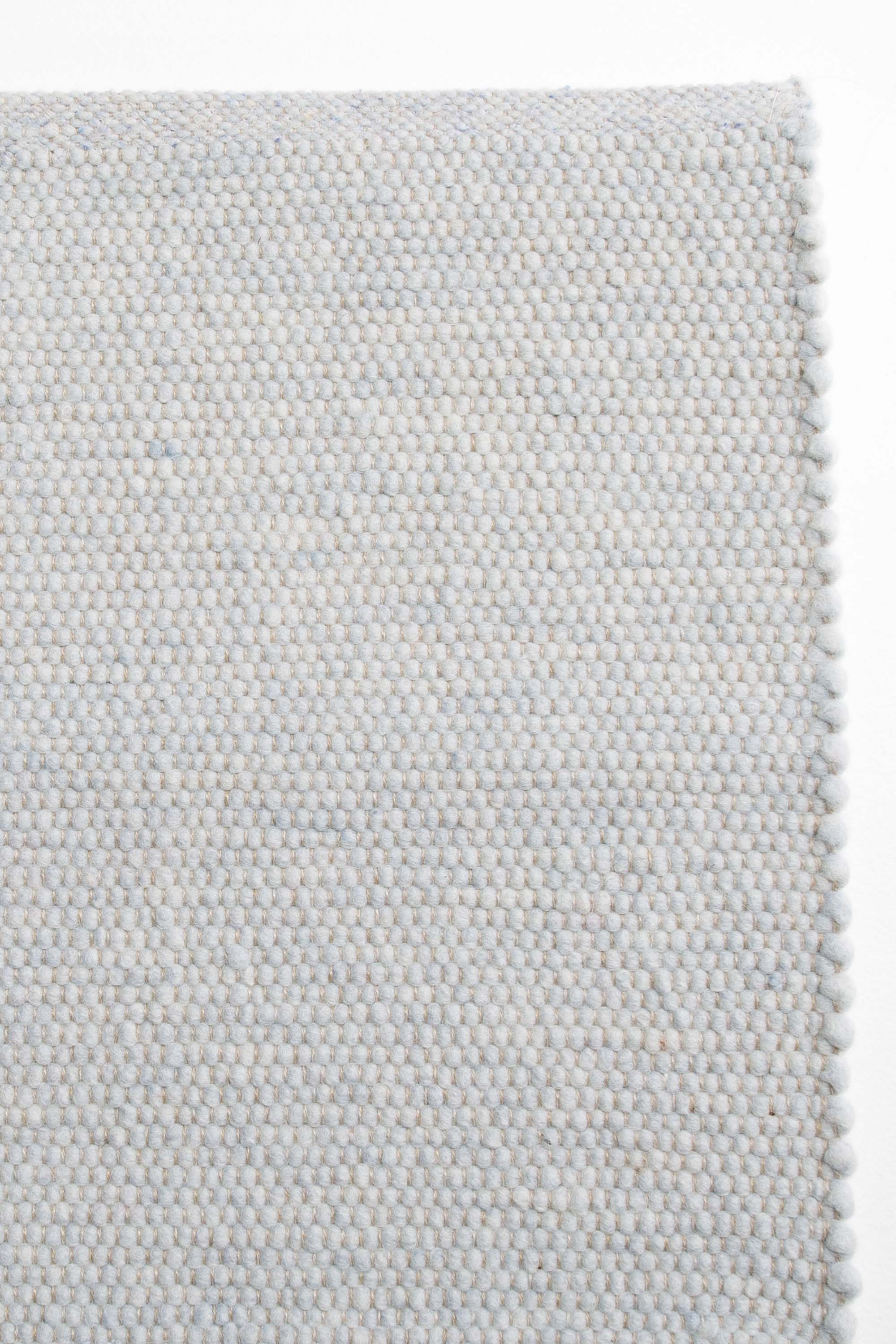 White luxury plain handwoven rug