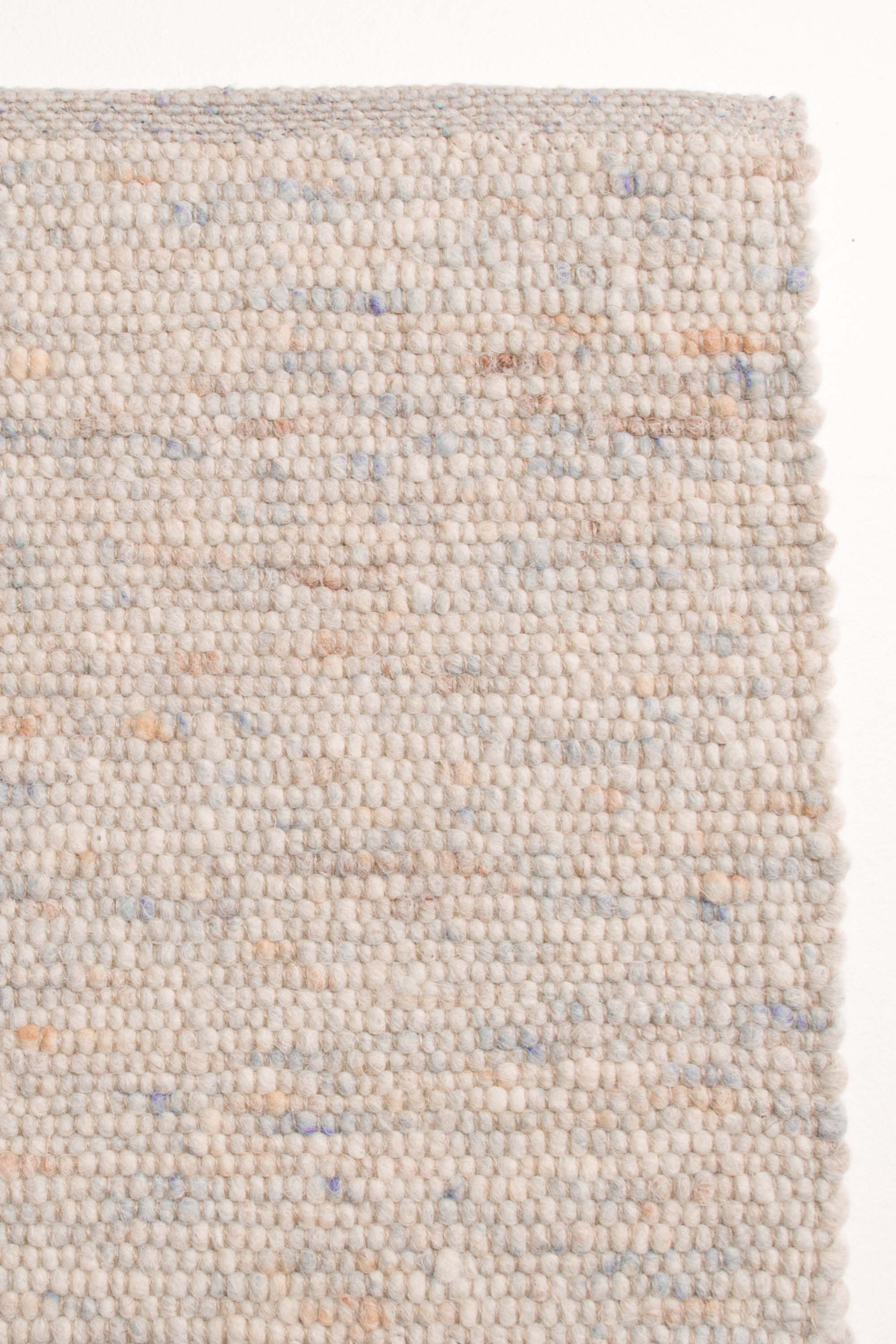 Multicolour luxury plain handwoven rug