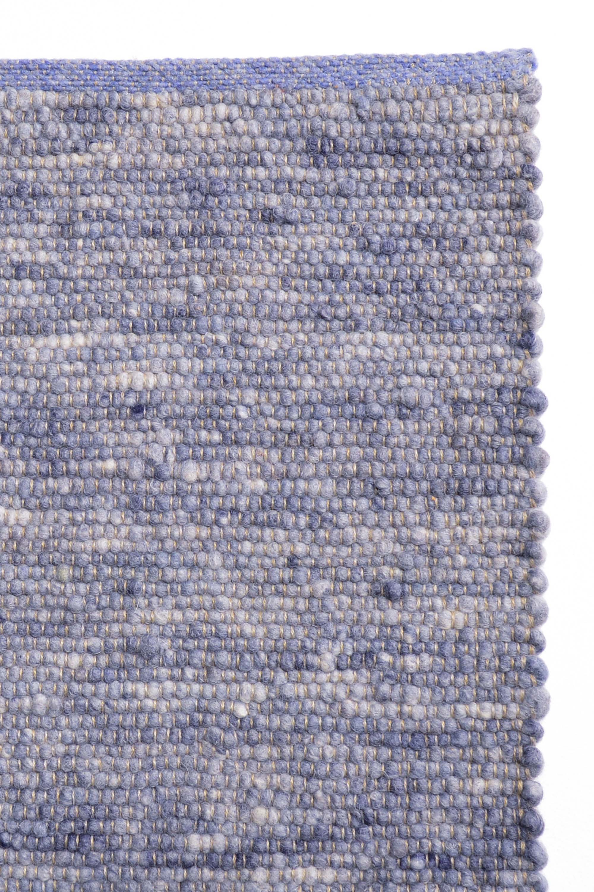 Blue luxury plain handwoven rug