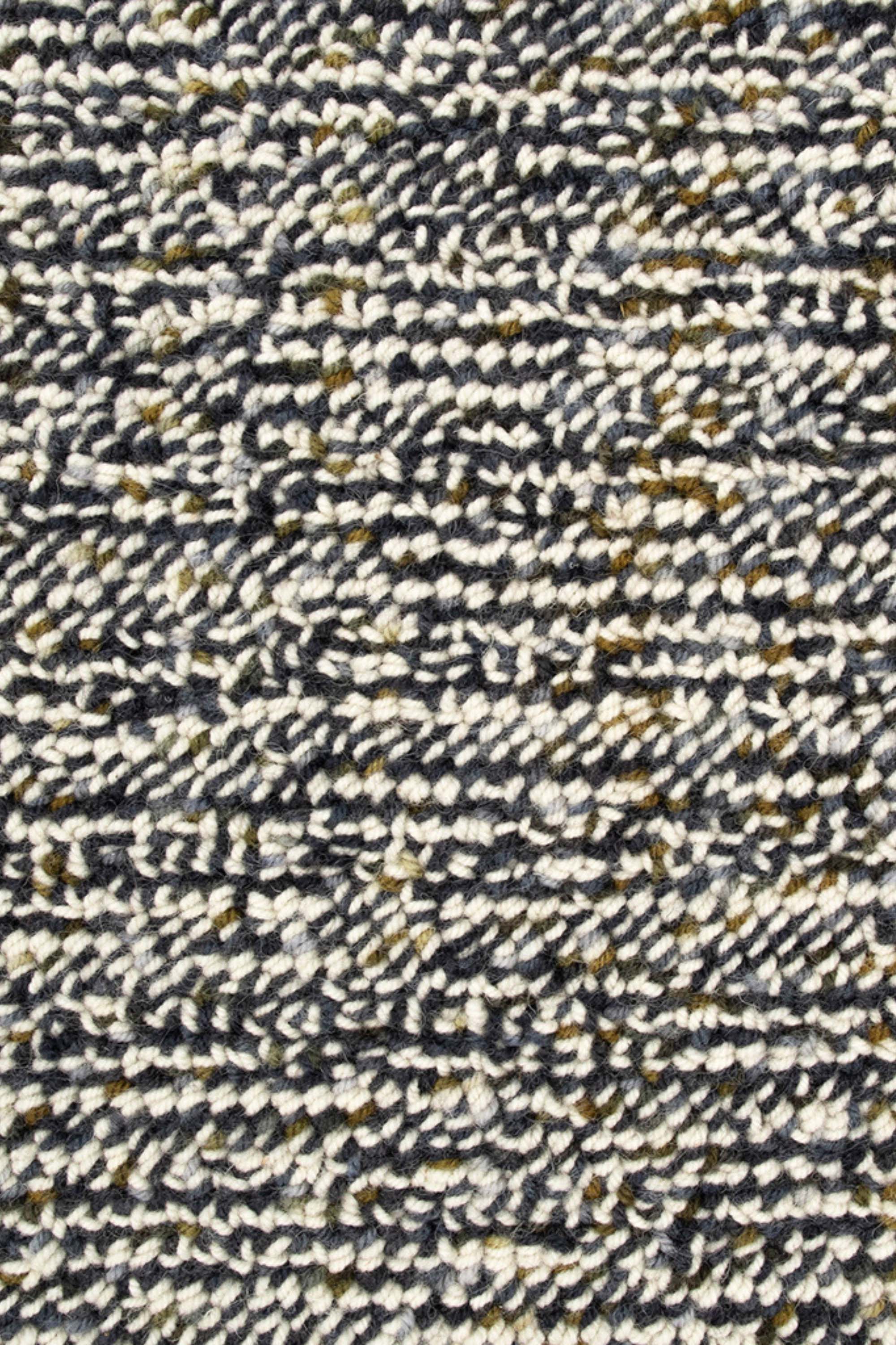 Plain flatweave rug with blue pile