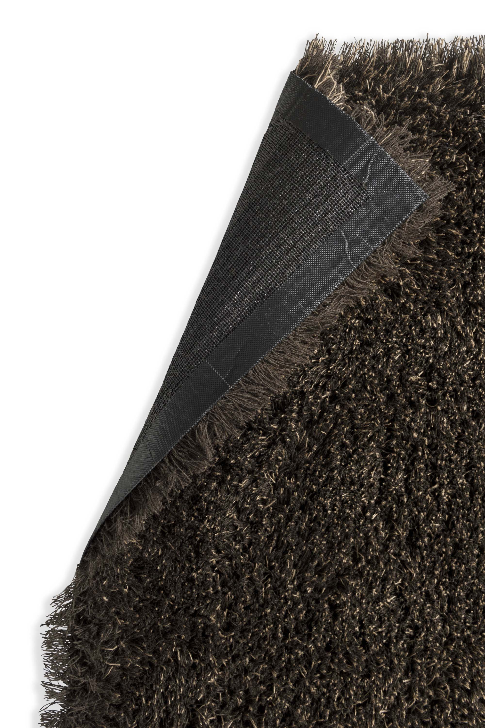 Plain brown rug with shaggy pile