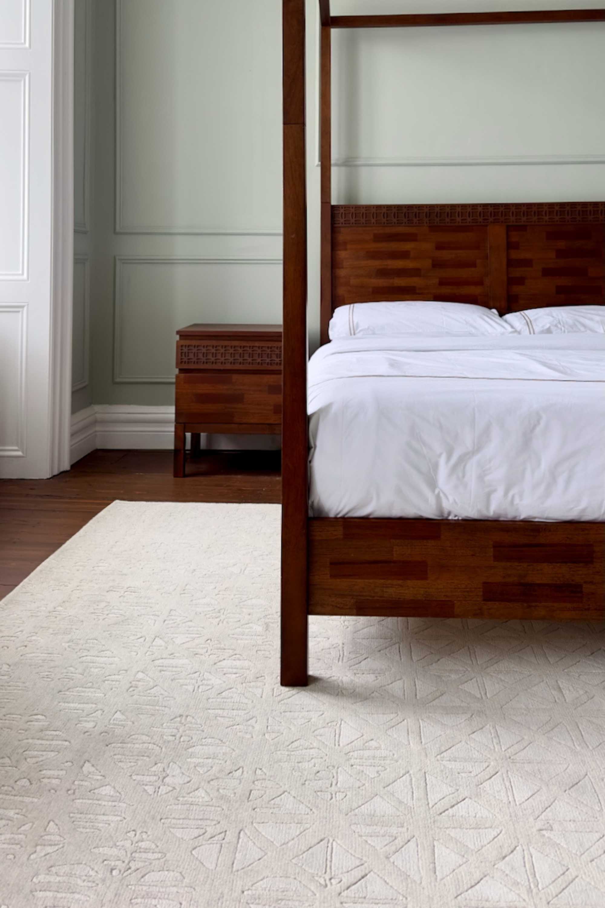 Shangri La Mosaic White