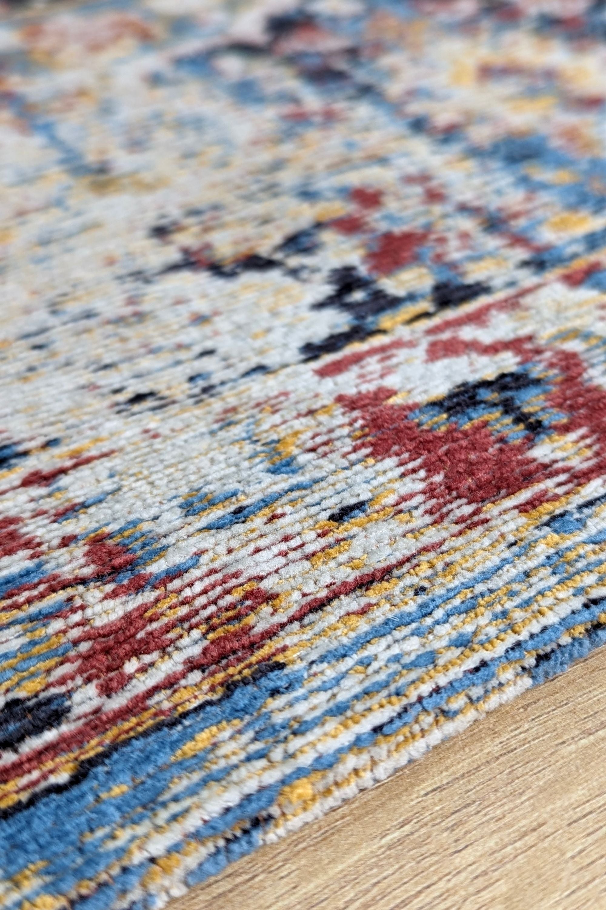 Antiquarian Collection Antique Bakhtiari Khedive Multi 8713