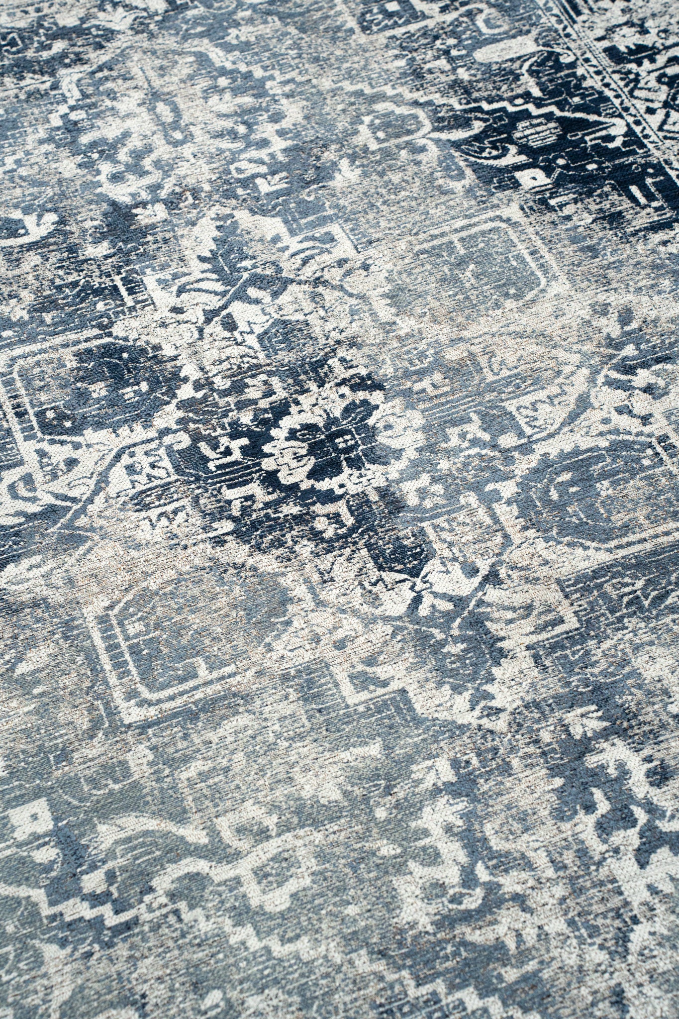 Antiquarian Atlantide Tabriz 9646