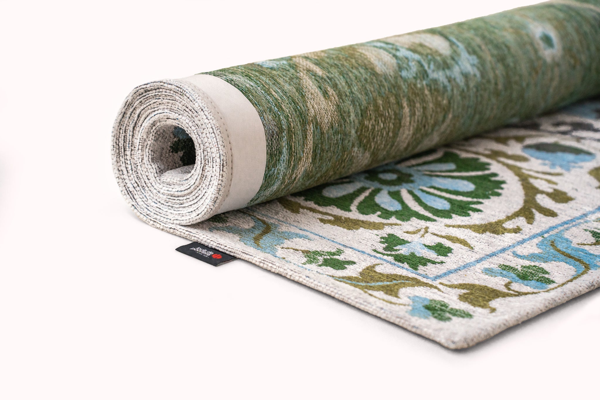 Antiquarian Slavia Suzani 9732