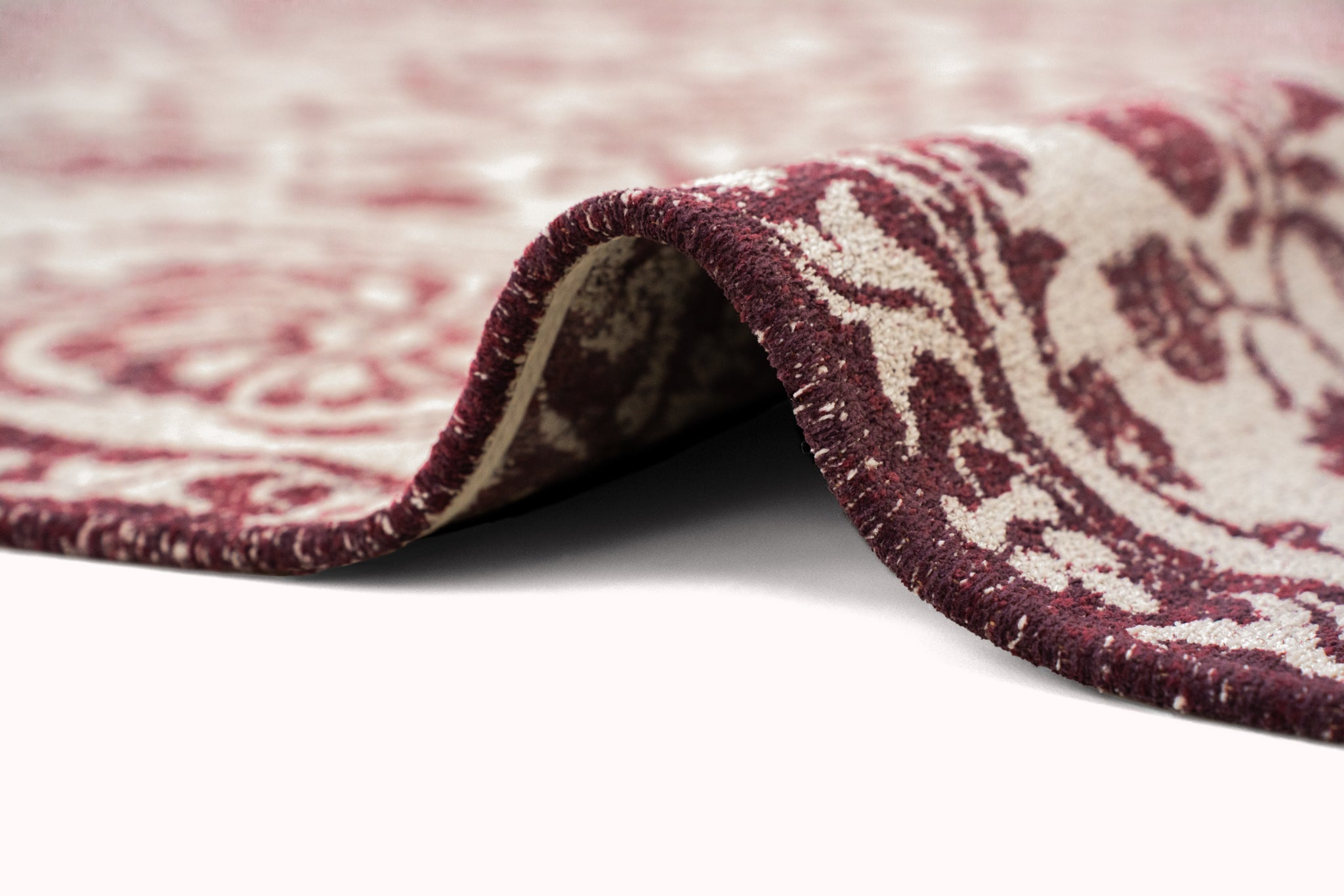 Antiquarian Zephyr Suzani 9734