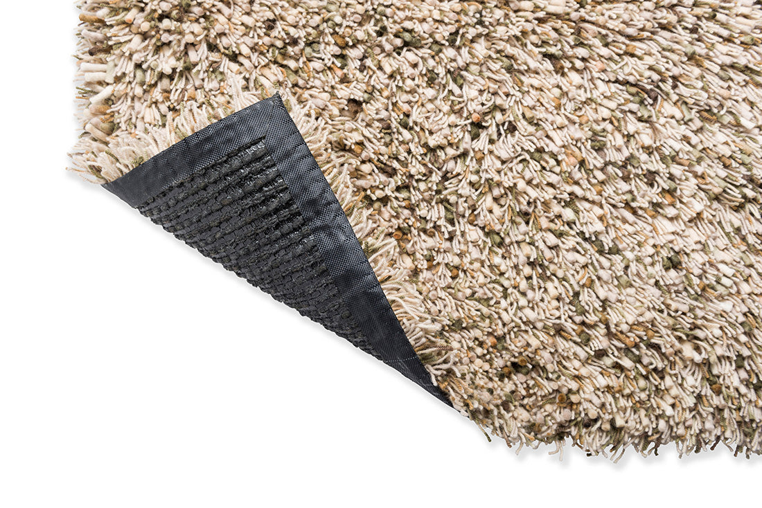 Machine tufted woollen rugs , soft underfoot