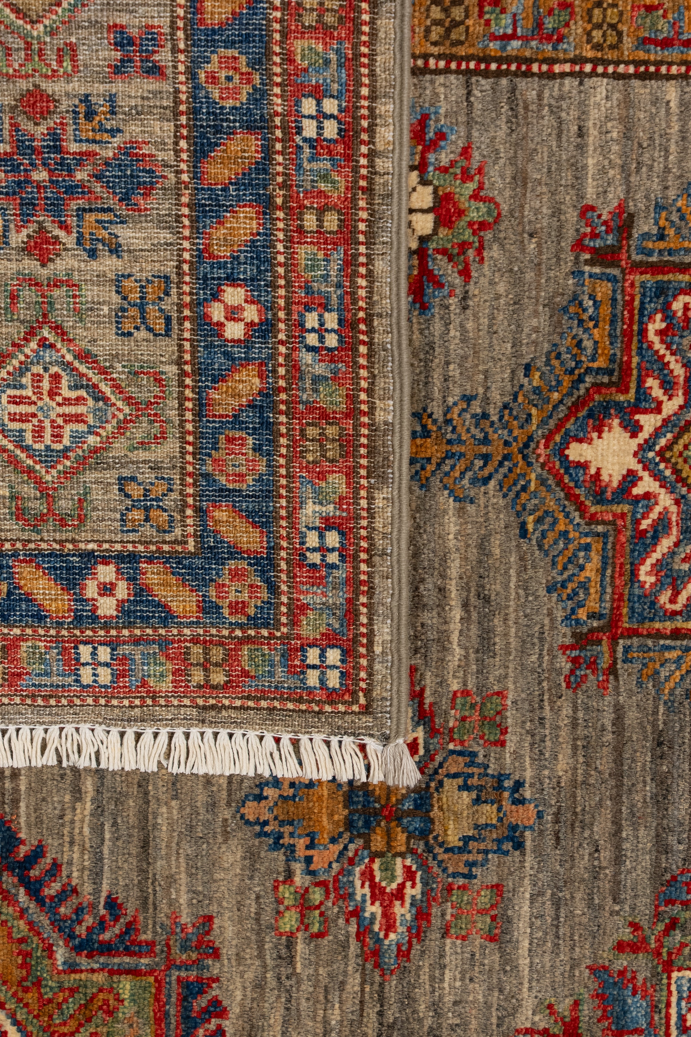 Kazak 375