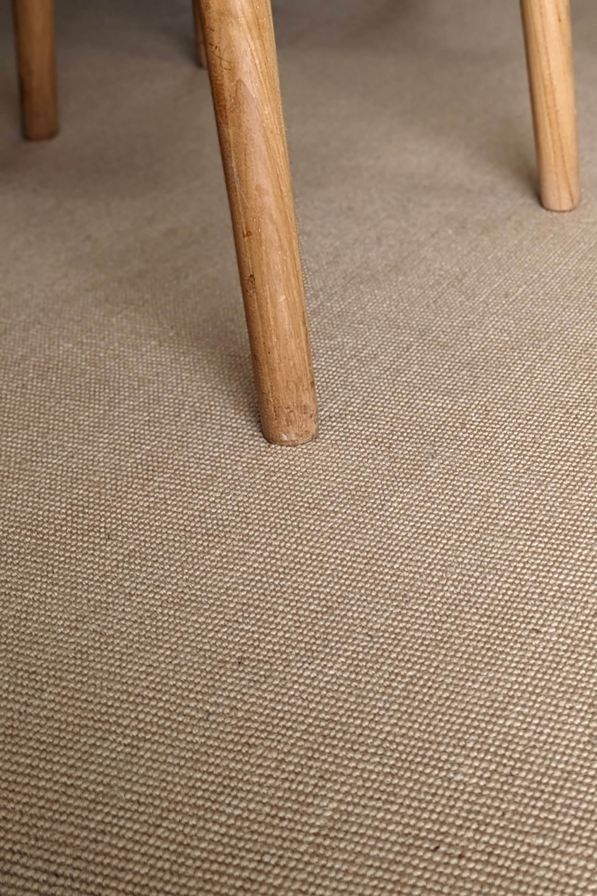 Sisal rug with beige linen border