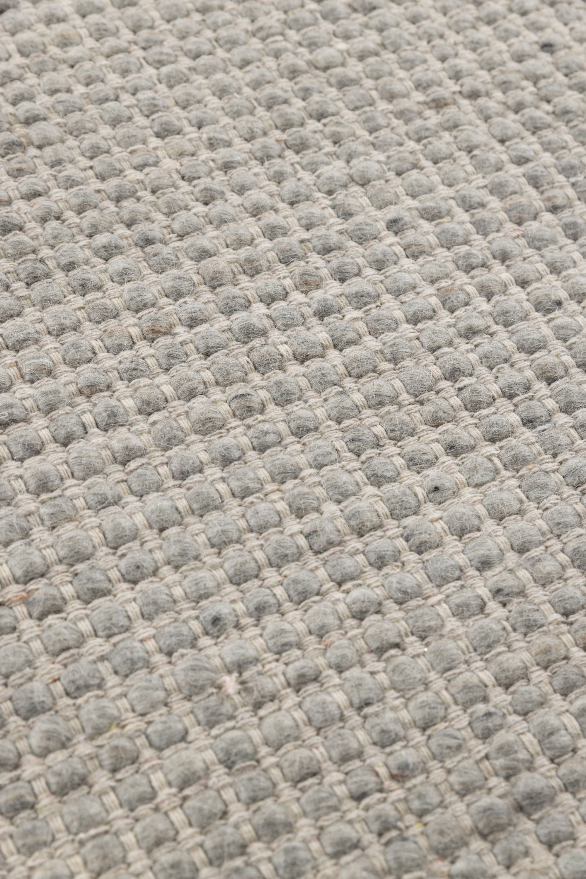 Blasket Grey Runner