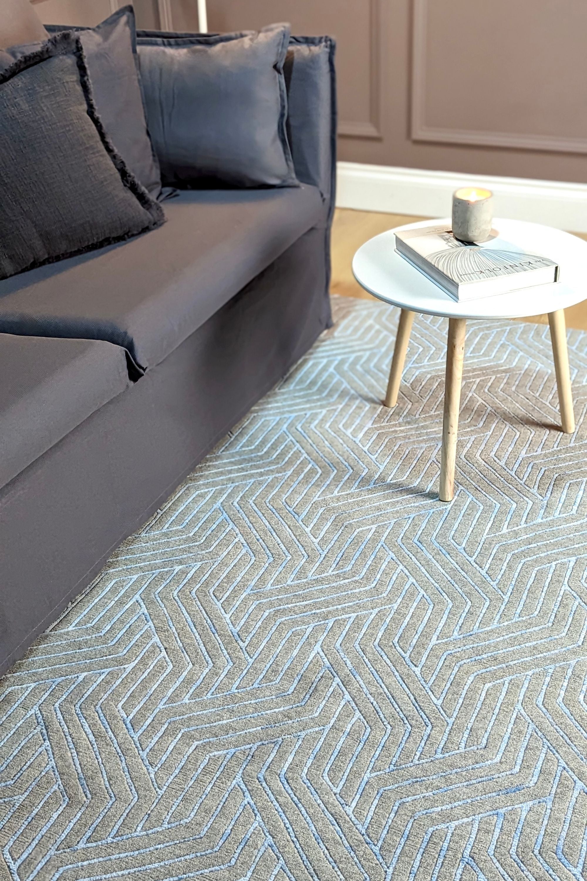 viscose and wool geometric rug in grey and blue