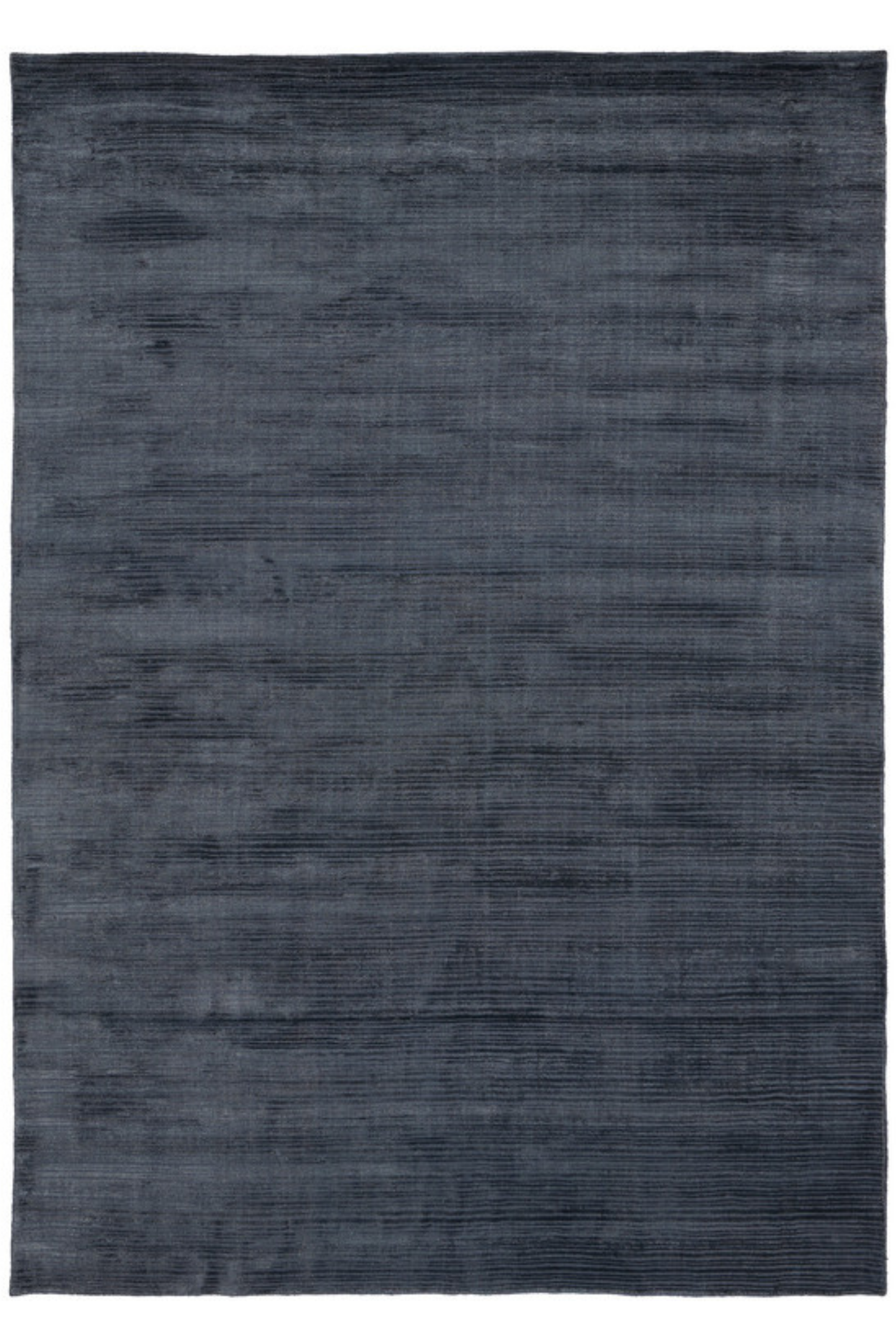 Plain blue viscose rug