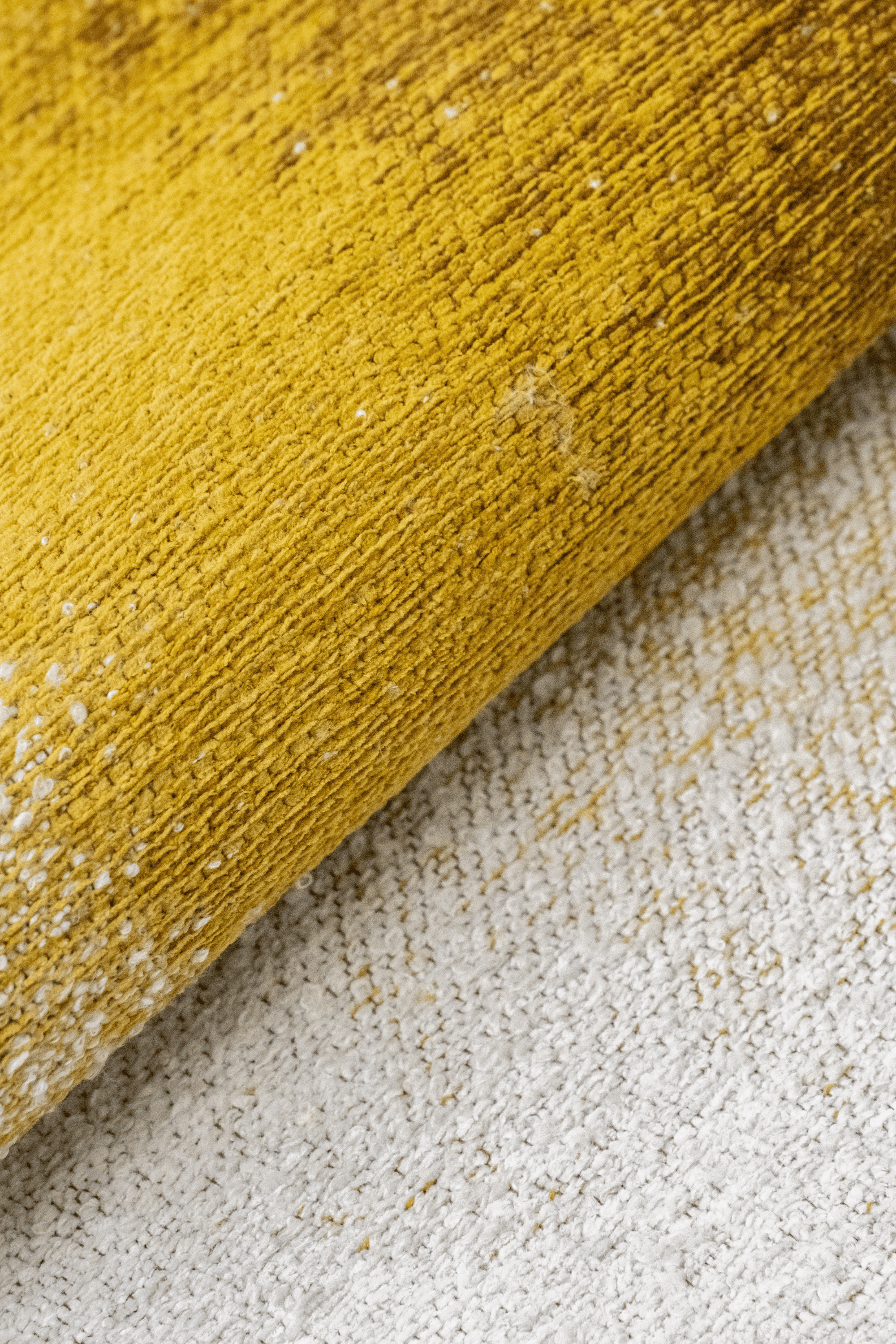 Meditation Collection Drop Gold Moss 2100