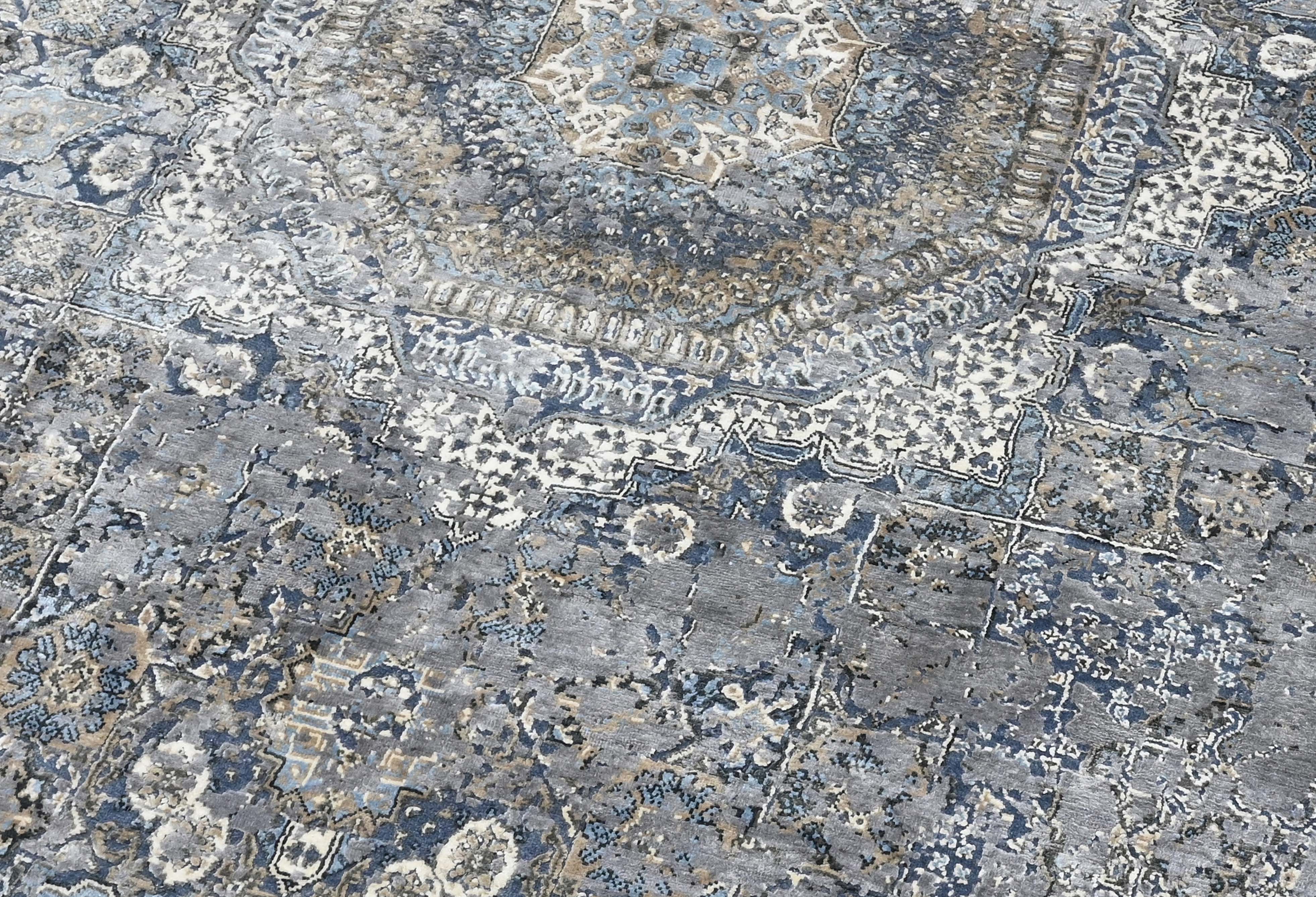 Modern grey luxury abstract rug