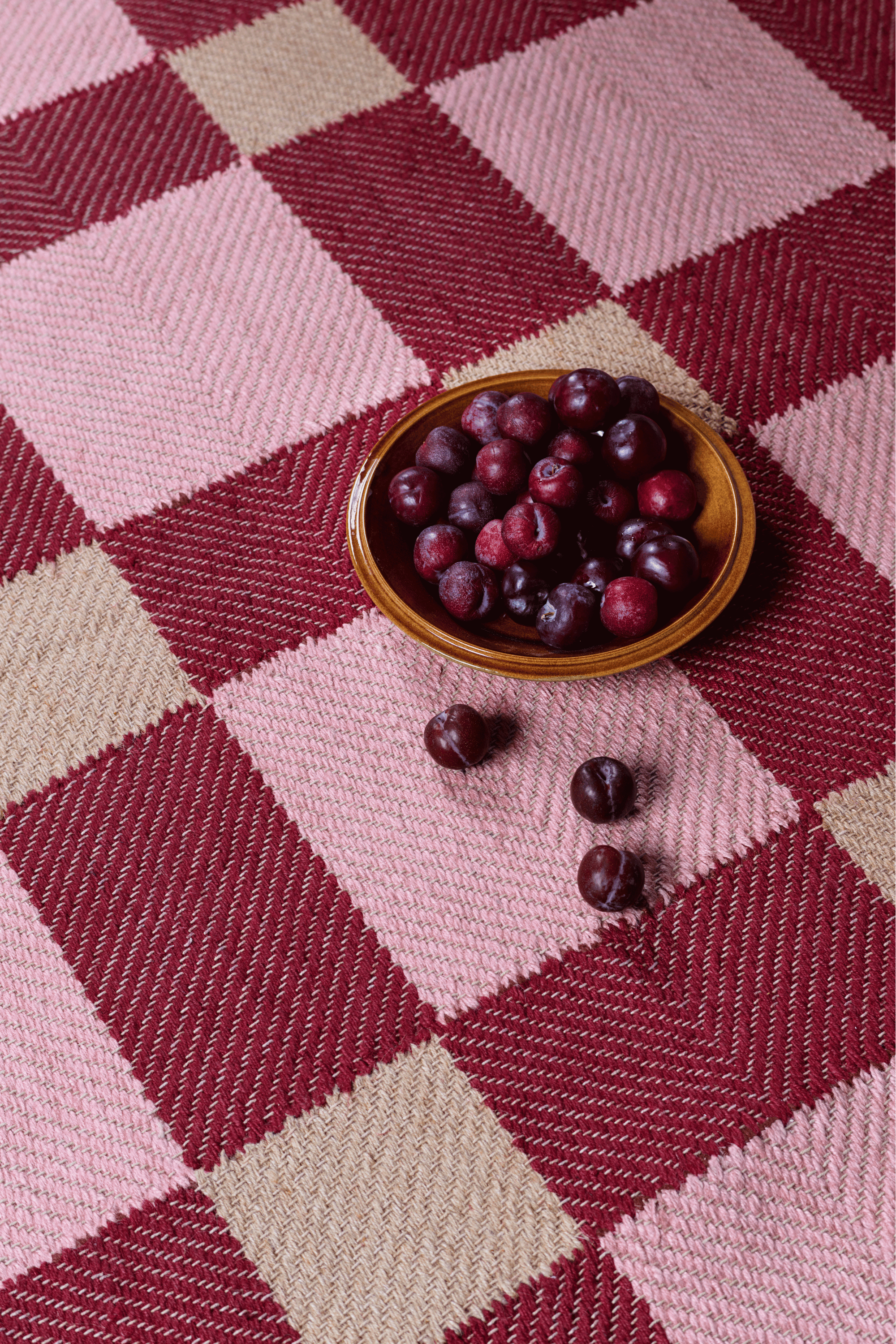 Evelina Kroon Jute Plum Punch Runner