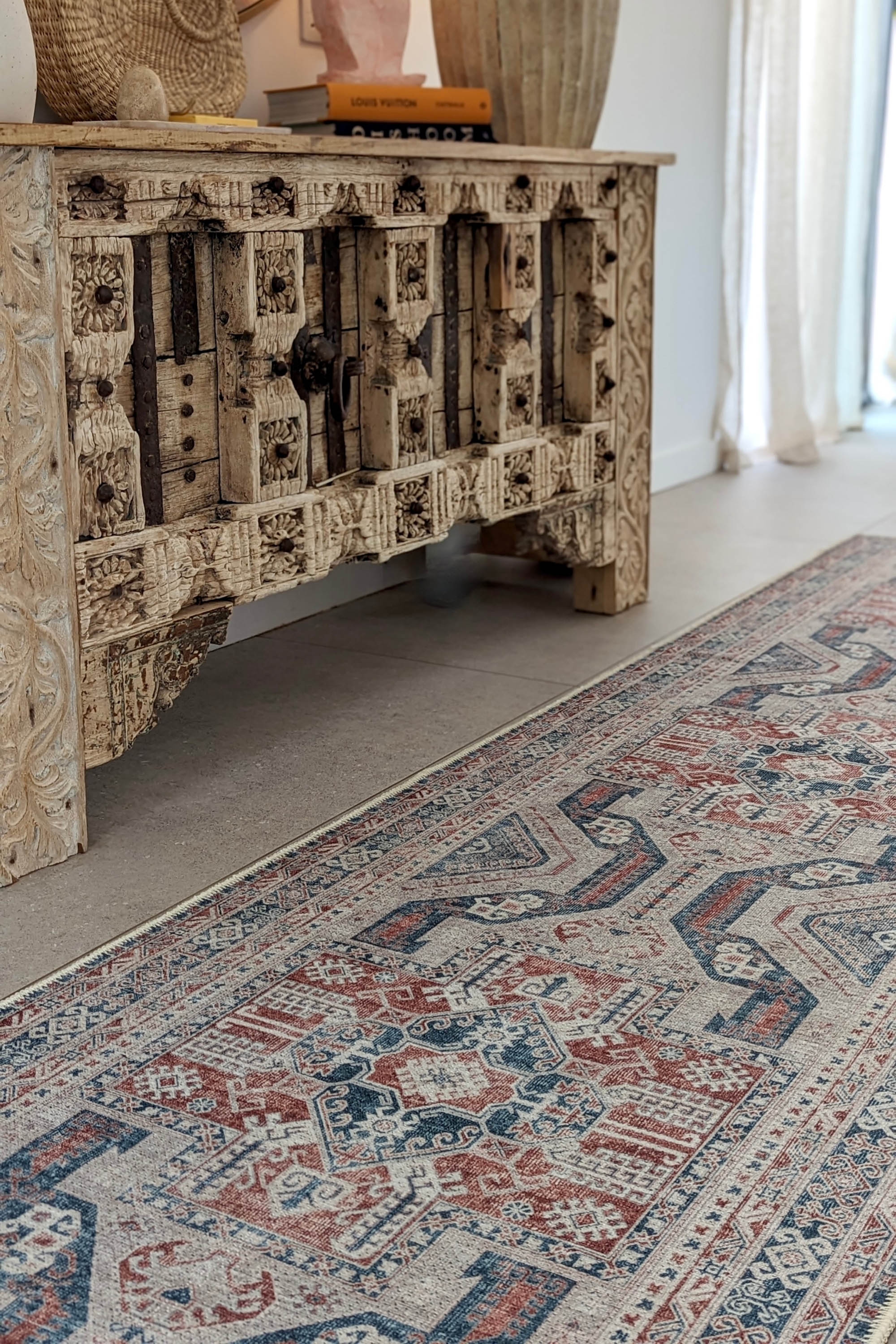 Multicolour bordered vintage style runner