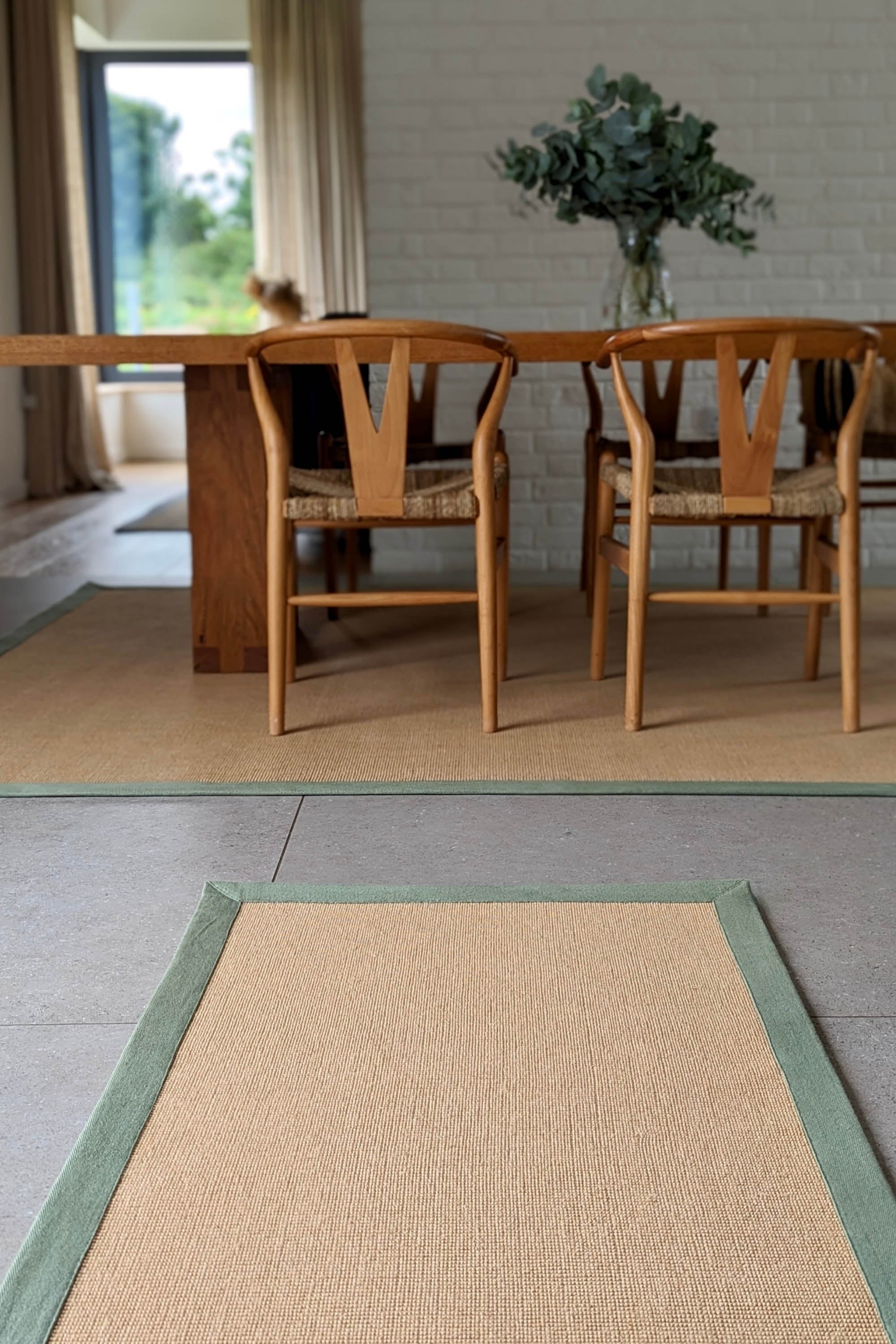 Sisal runner with green linen border