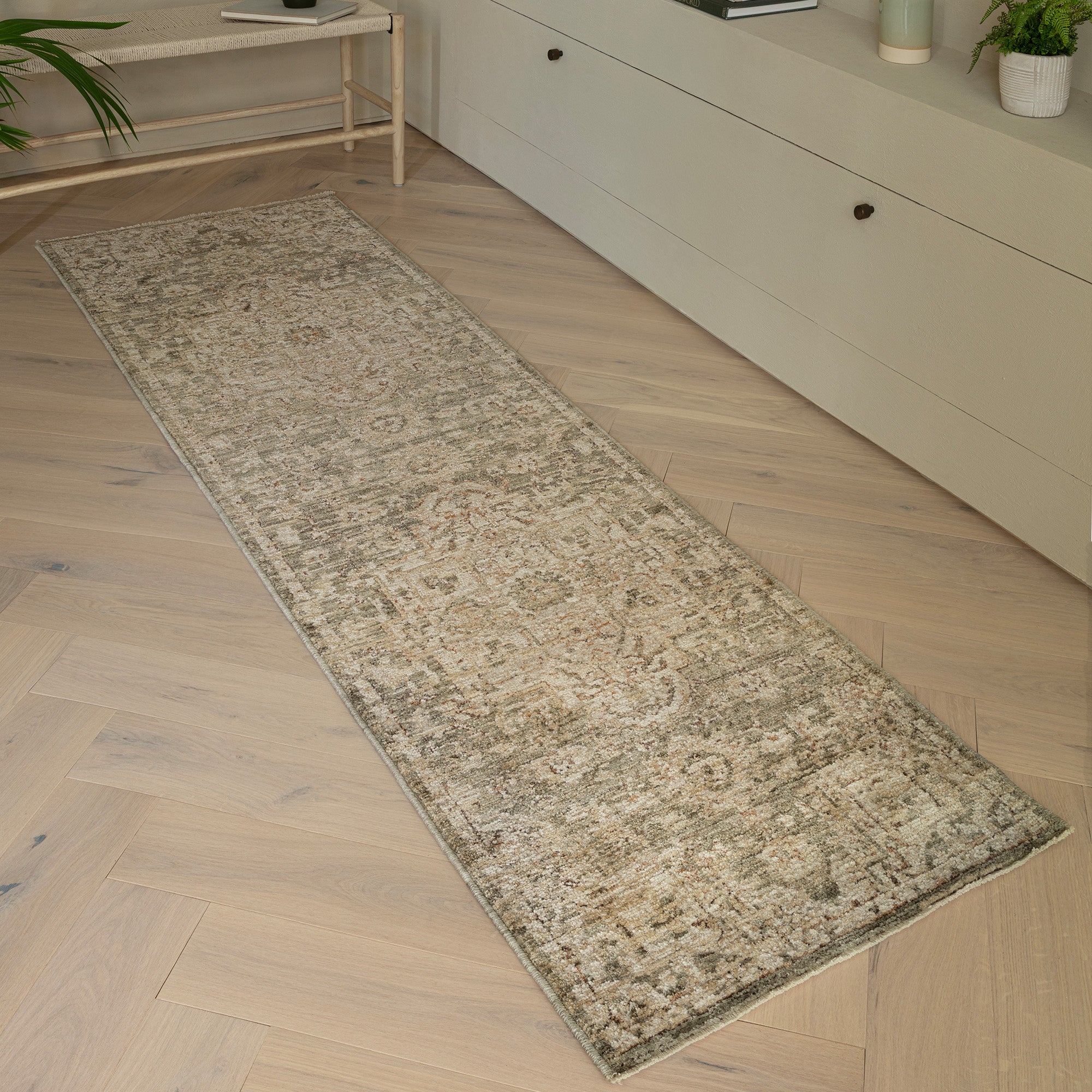 Heriz Serapi Green Runner