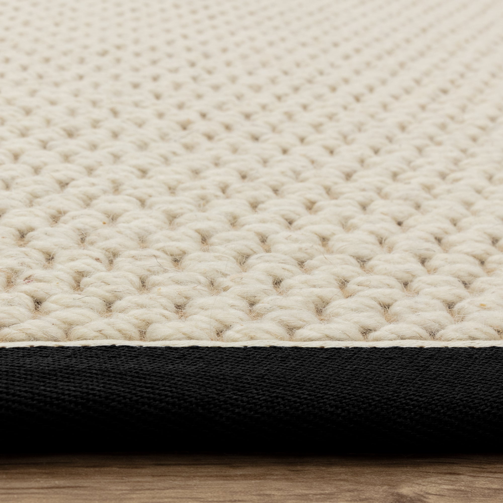 Korra Double Loop Charcoal Cream