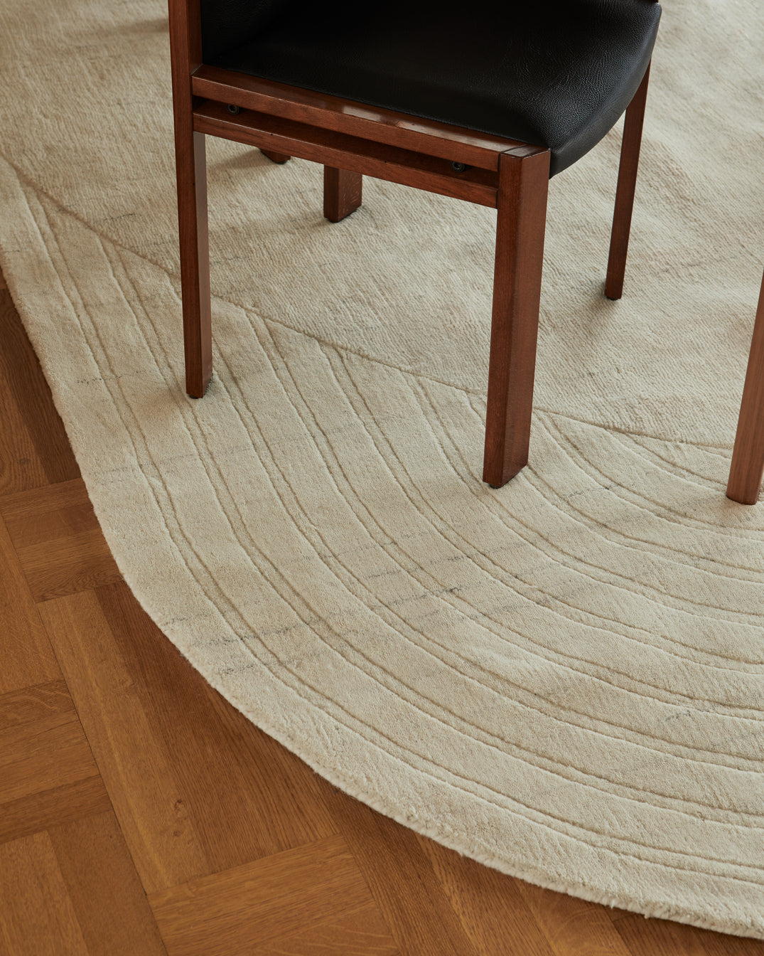 Circular Bone White