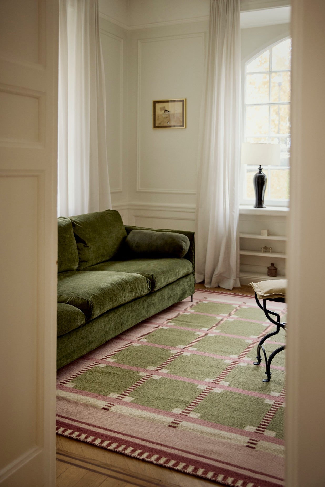 Rollakan Ruth Spring Grass