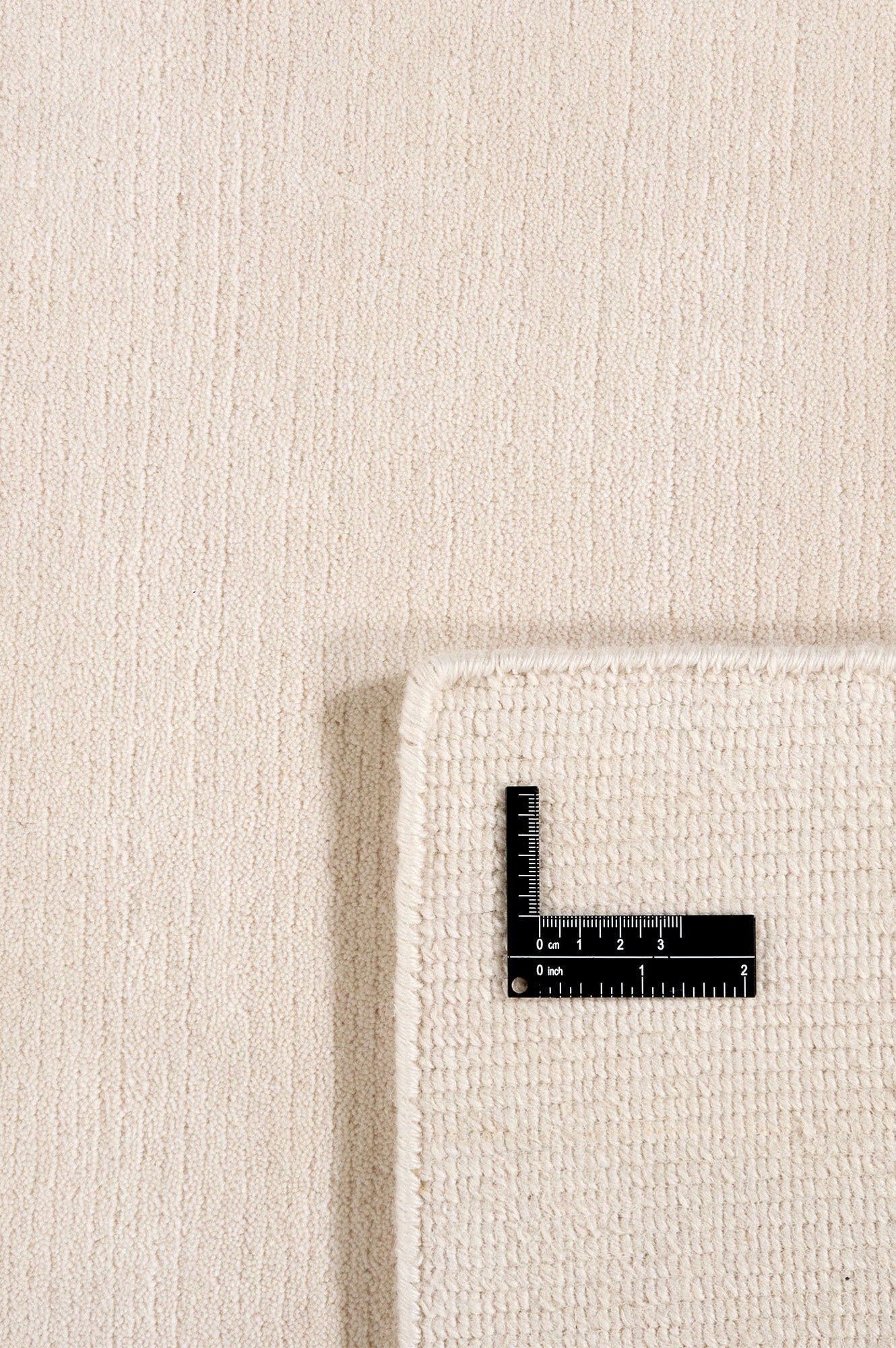 Luxury plain modern cream rug