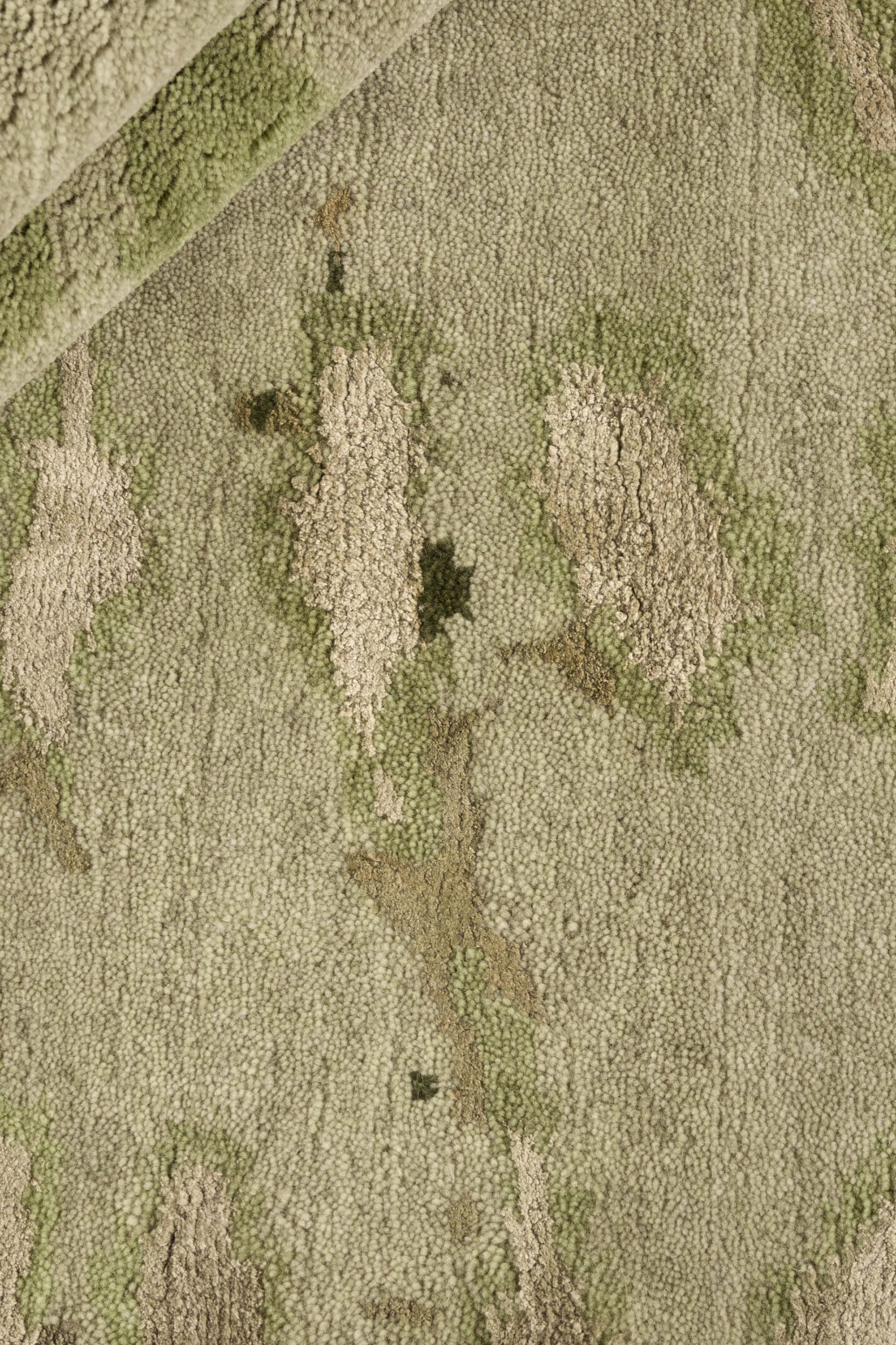 Modern abstract green rug